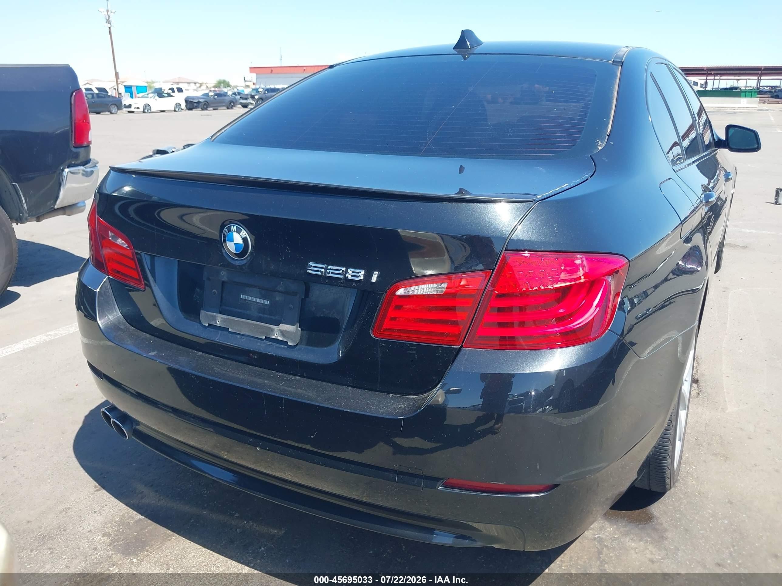 2011 Bmw 528i   Black vin: WBAFR1C52BC744789