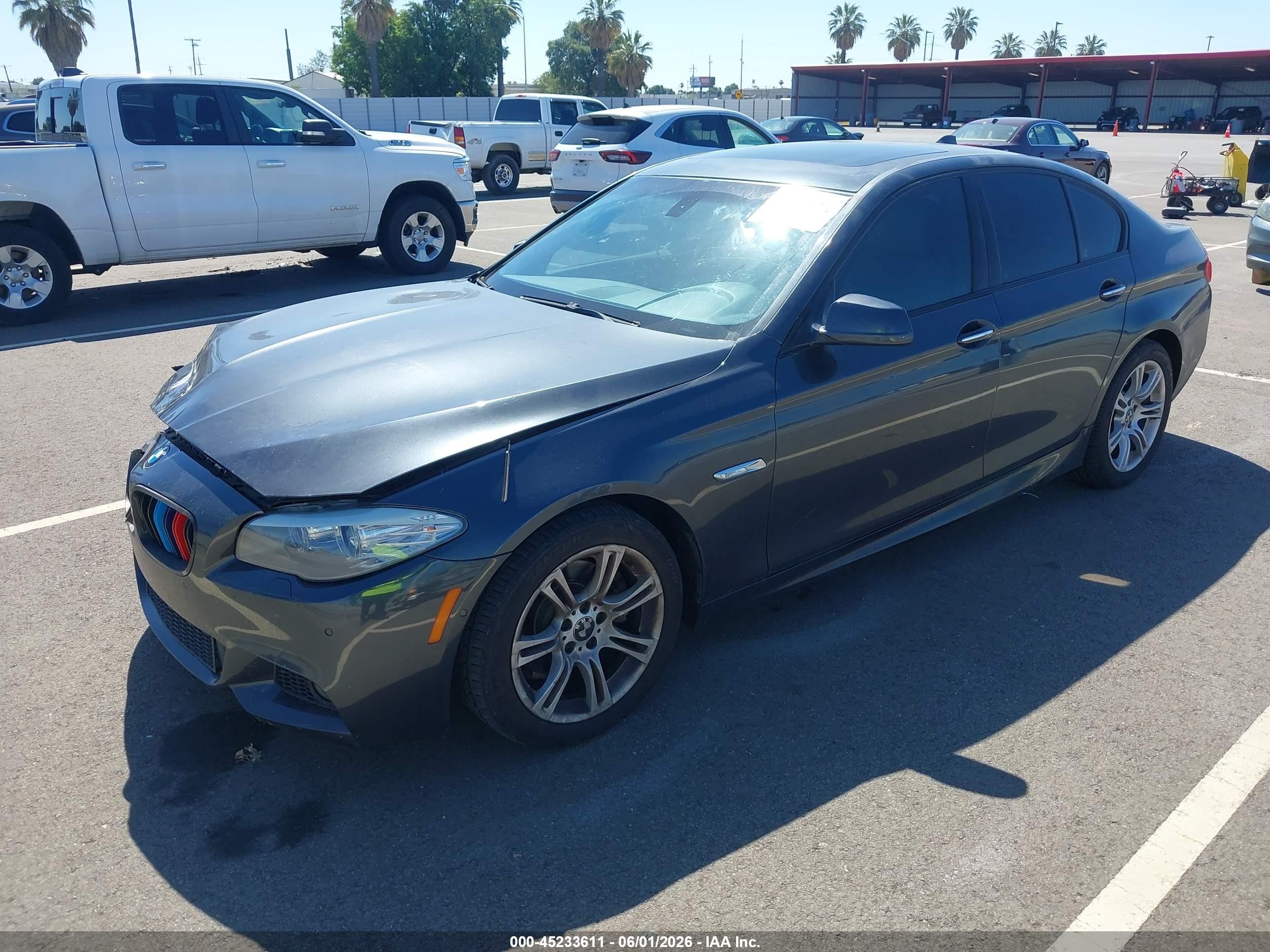 2011 Bmw 528i   Серый vin: WBAFR1C52BC748664