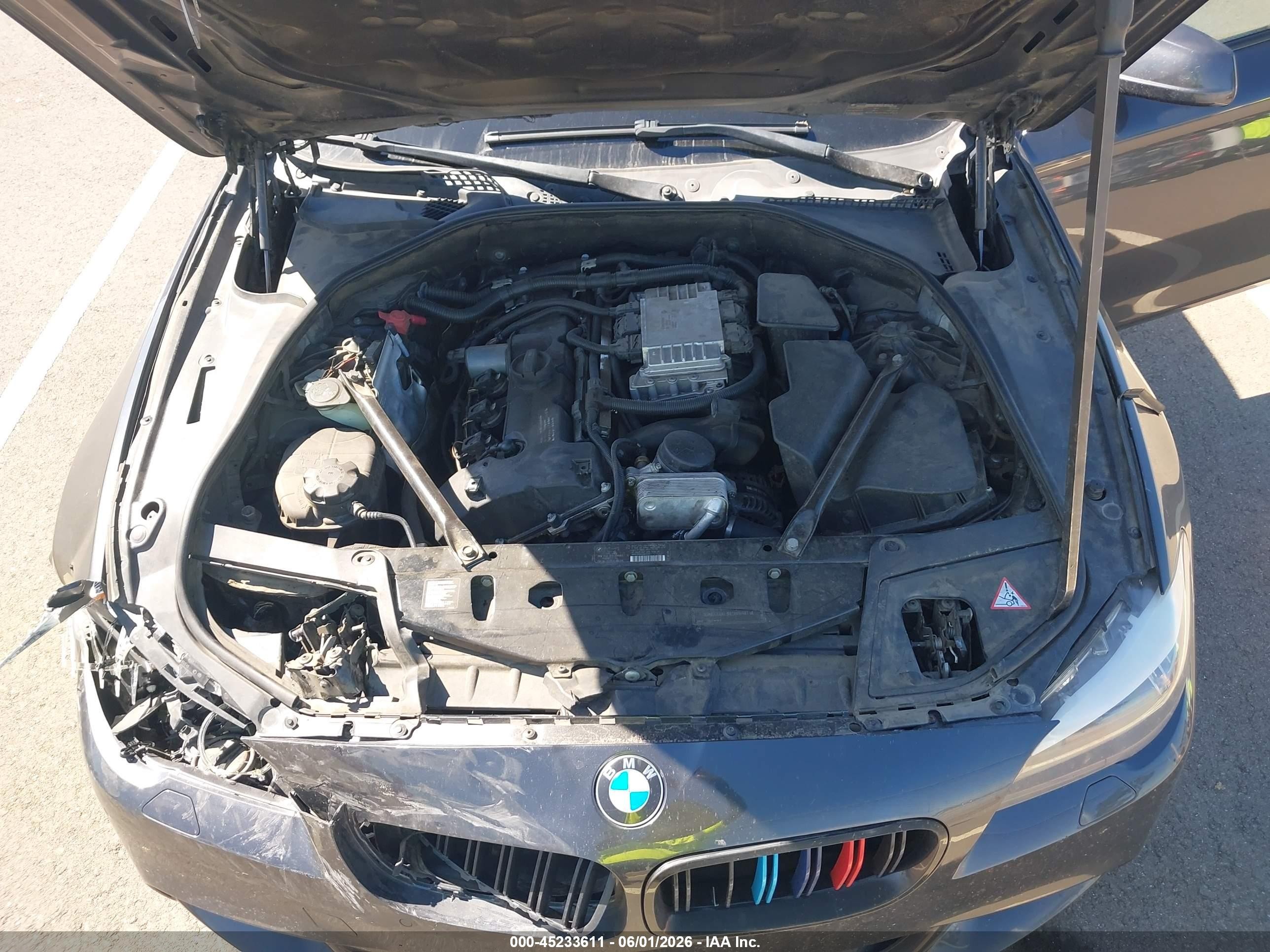 2011 Bmw 528i   Серый vin: WBAFR1C52BC748664