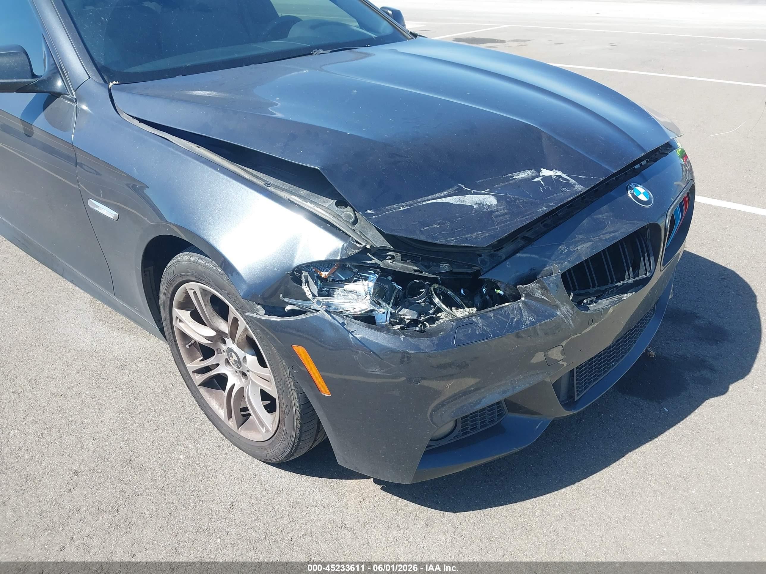 2011 Bmw 528i   Серый vin: WBAFR1C52BC748664