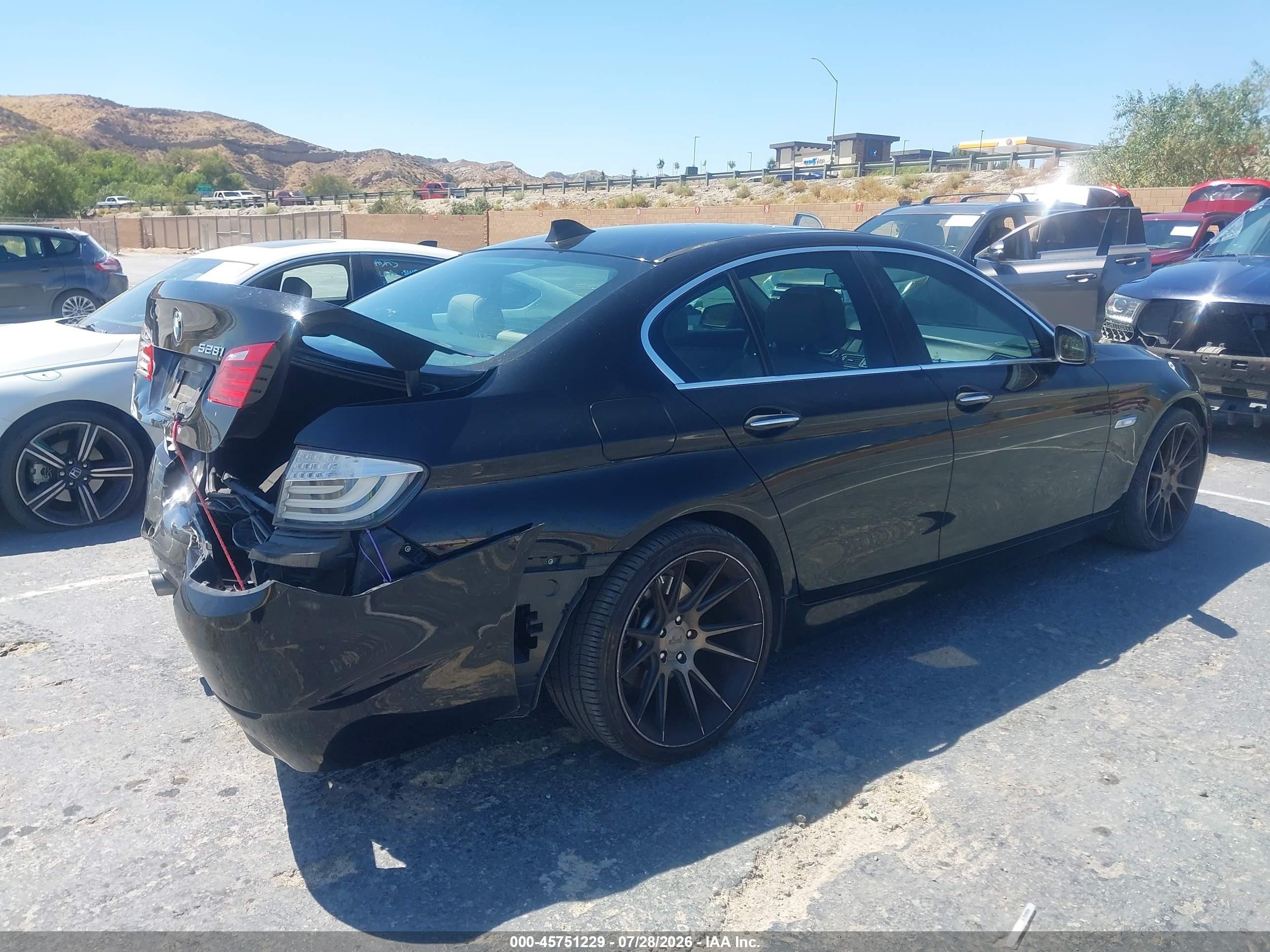 2011 Bmw 528i   Black vin: WBAFR1C52BC749071