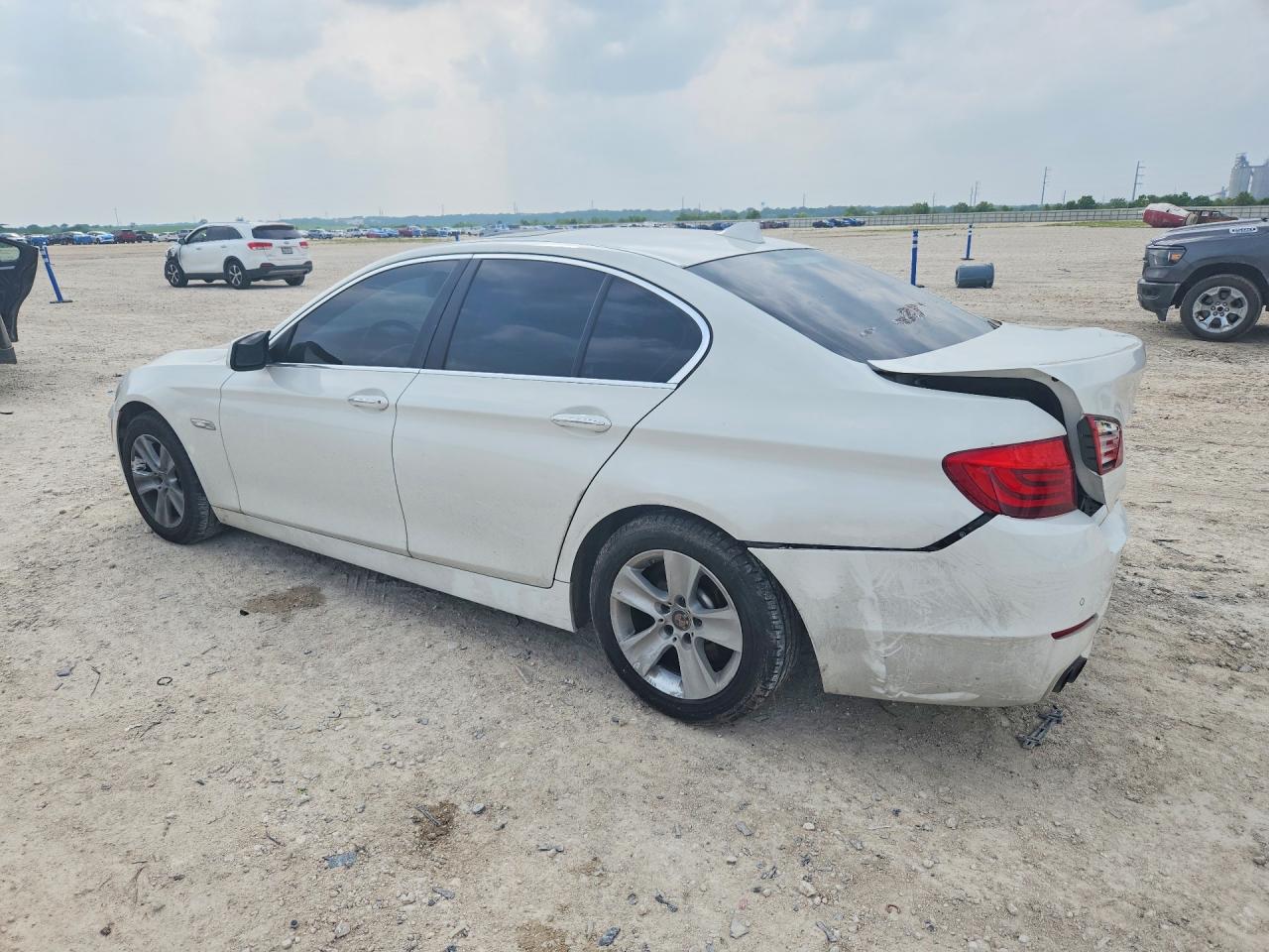 2011 Bmw 528 I White vin: WBAFR1C52BC749507