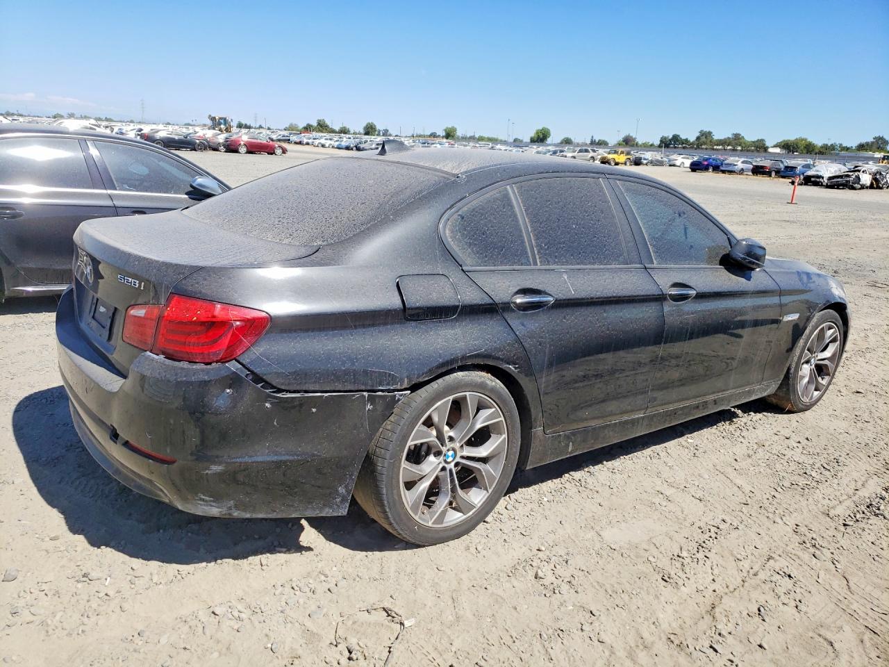 2011 Bmw 528 I Черный vin: WBAFR1C53BC672601