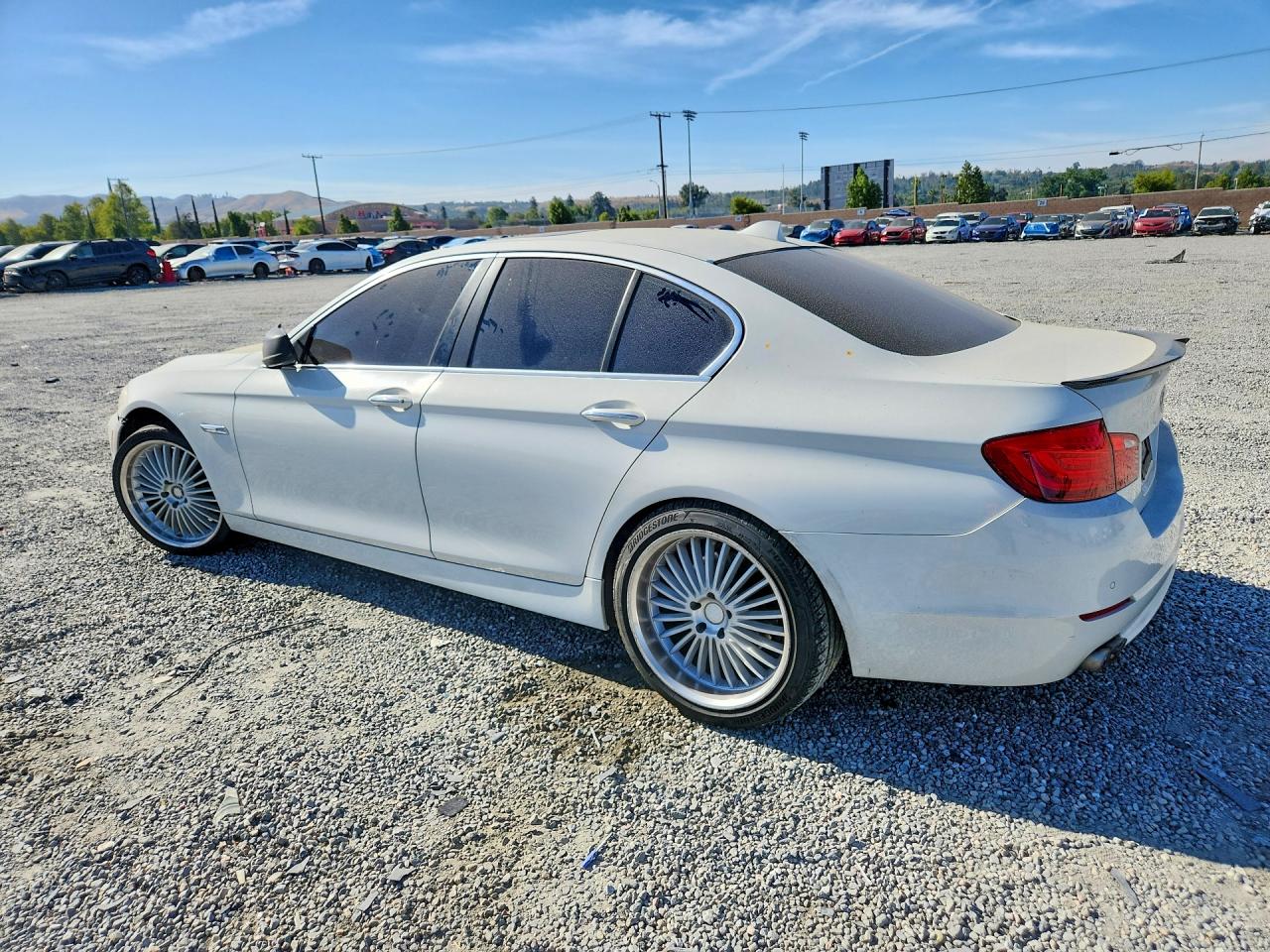 2011 Bmw 528 I White vin: WBAFR1C54BC742655