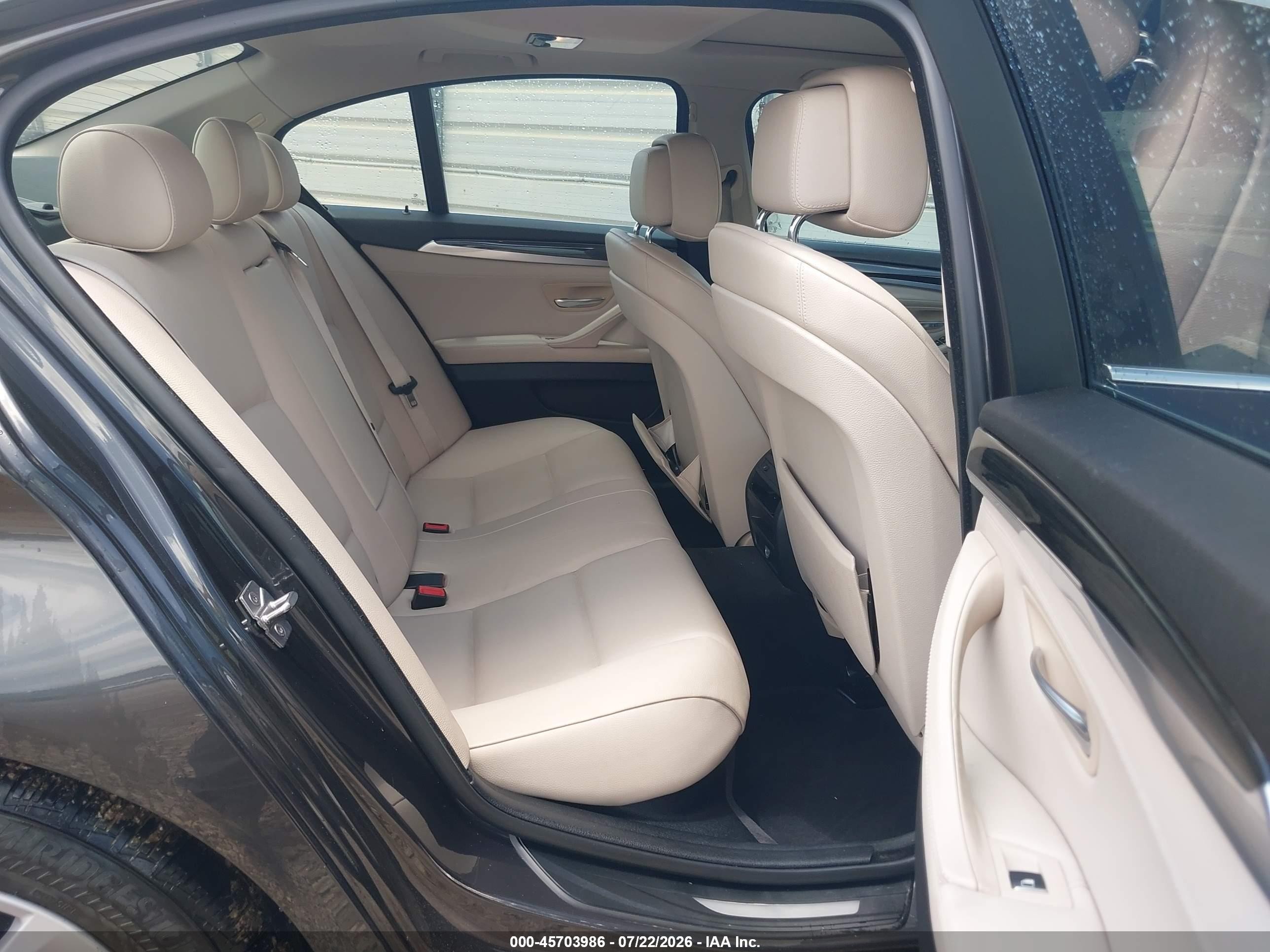 2011 Bmw 528i   Black vin: WBAFR1C55BC672227