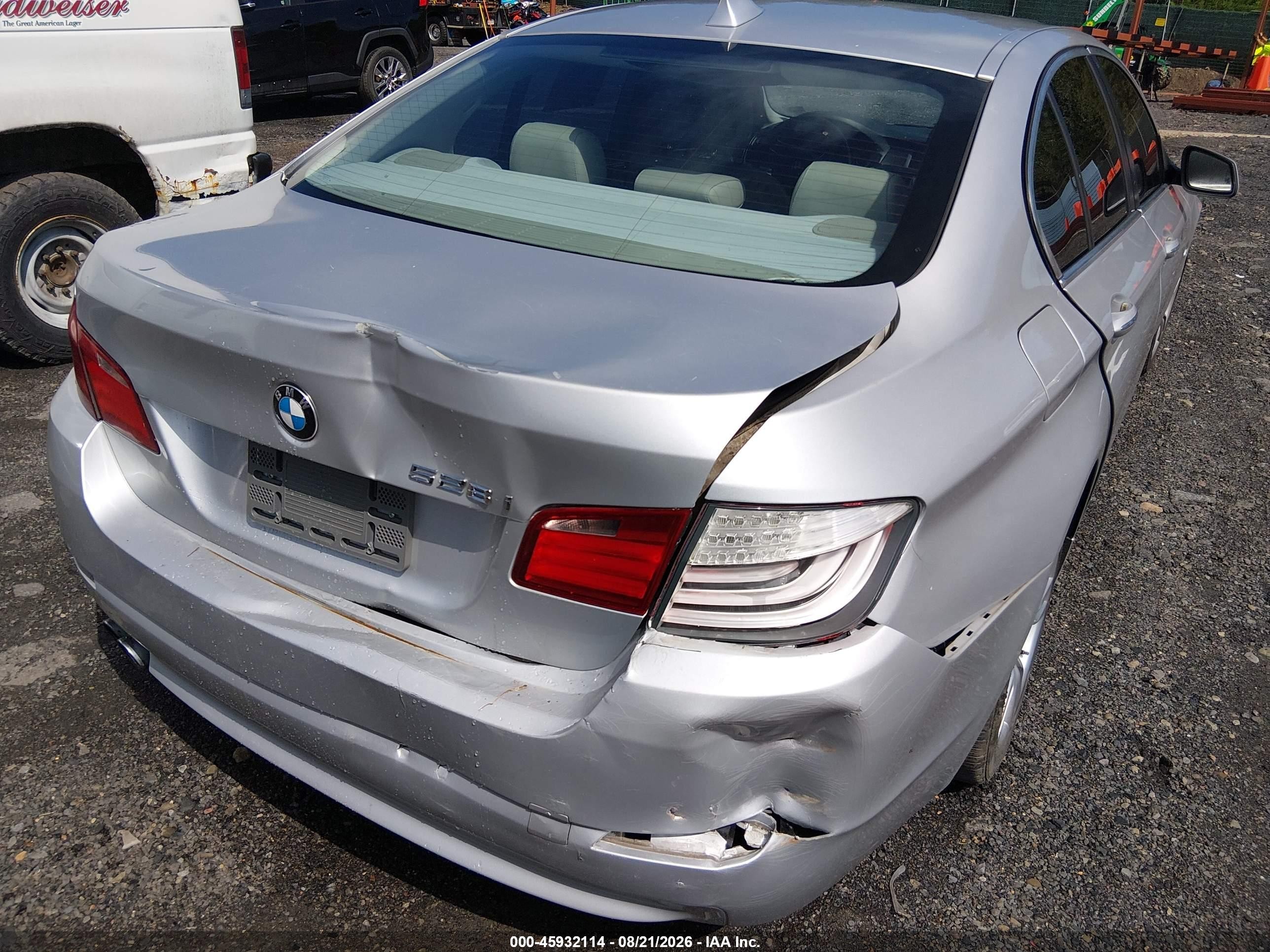 2011 Bmw 528i   Silver vin: WBAFR1C55BC737268
