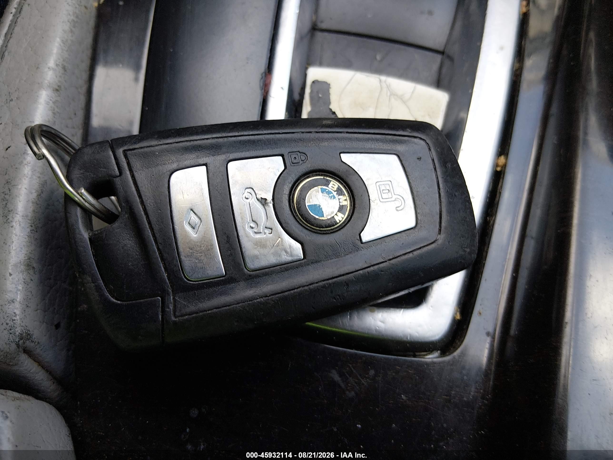 2011 Bmw 528i   Silver vin: WBAFR1C55BC737268