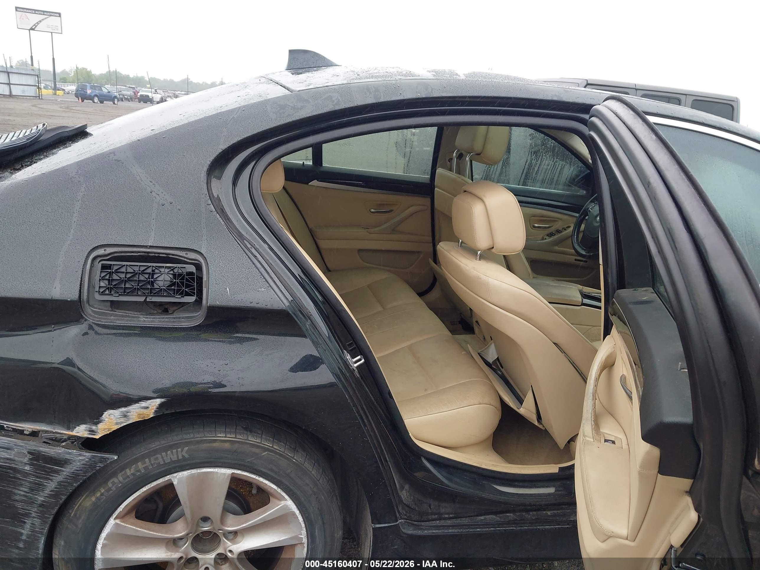 2011 Bmw 528i   Black vin: WBAFR1C55BC749565