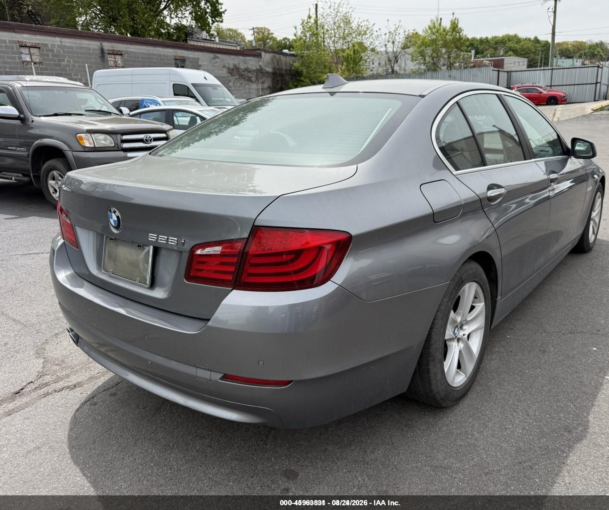 2011 Bmw 528i   Gray vin: WBAFR1C55BDS35015