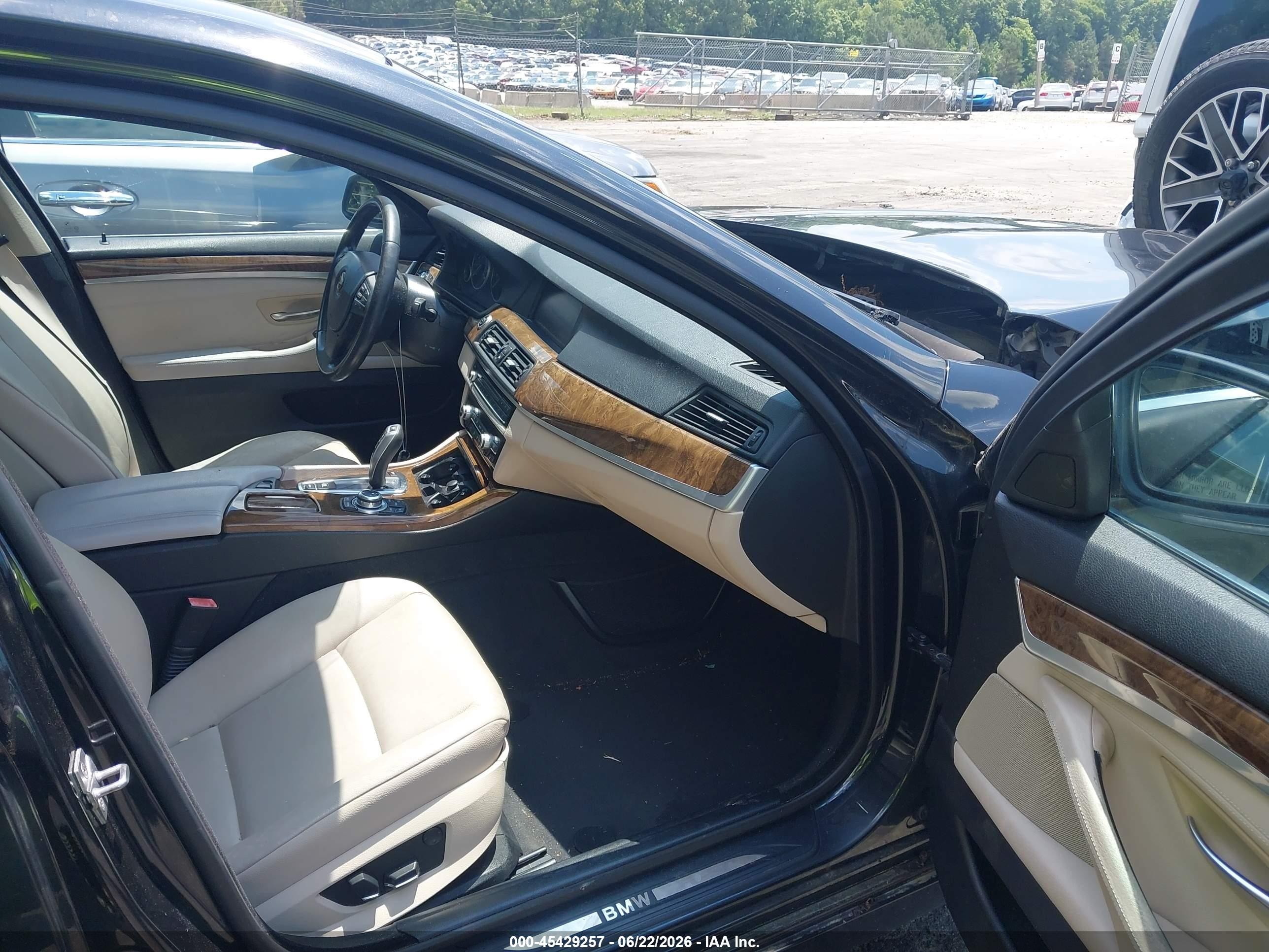 2011 Bmw 528i   Black vin: WBAFR1C55BDV76544