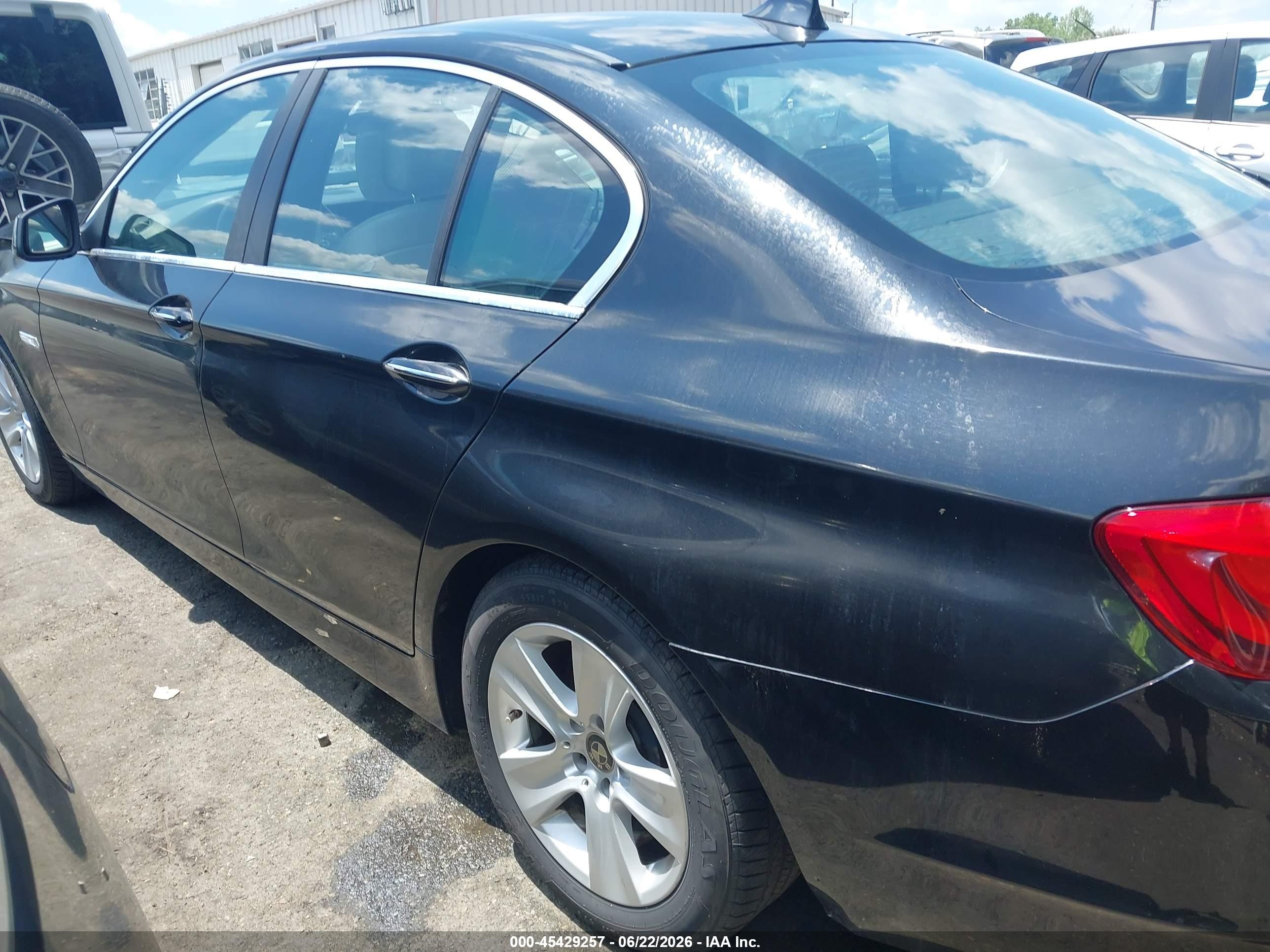 2011 Bmw 528i   Black vin: WBAFR1C55BDV76544
