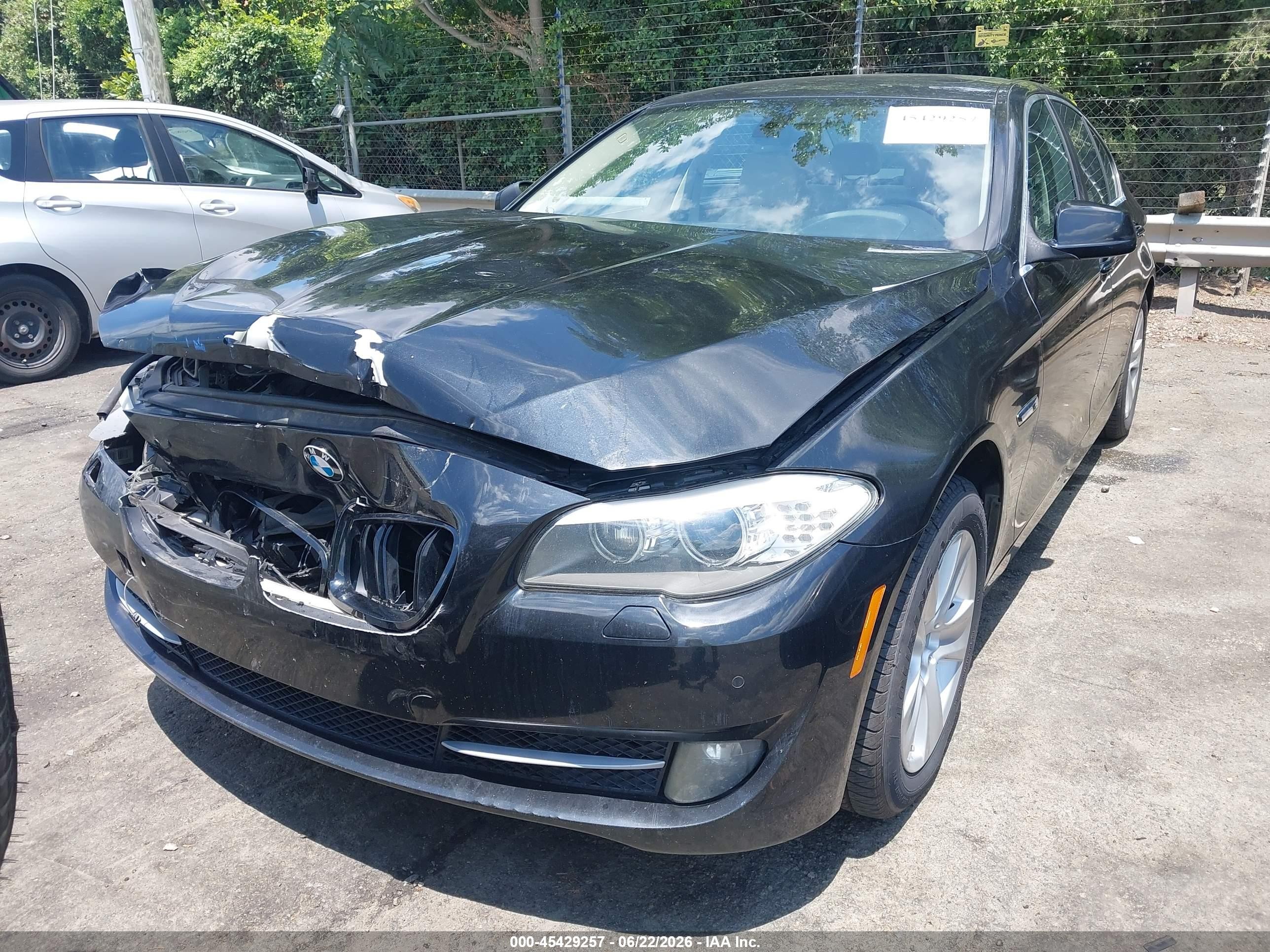 2011 Bmw 528i   Black vin: WBAFR1C55BDV76544