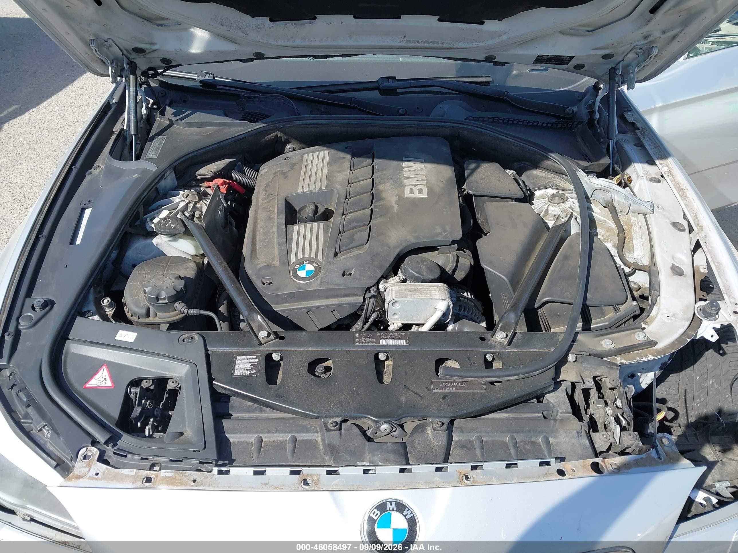 2011 Bmw 528i   Серебряный vin: WBAFR1C55BDV81565
