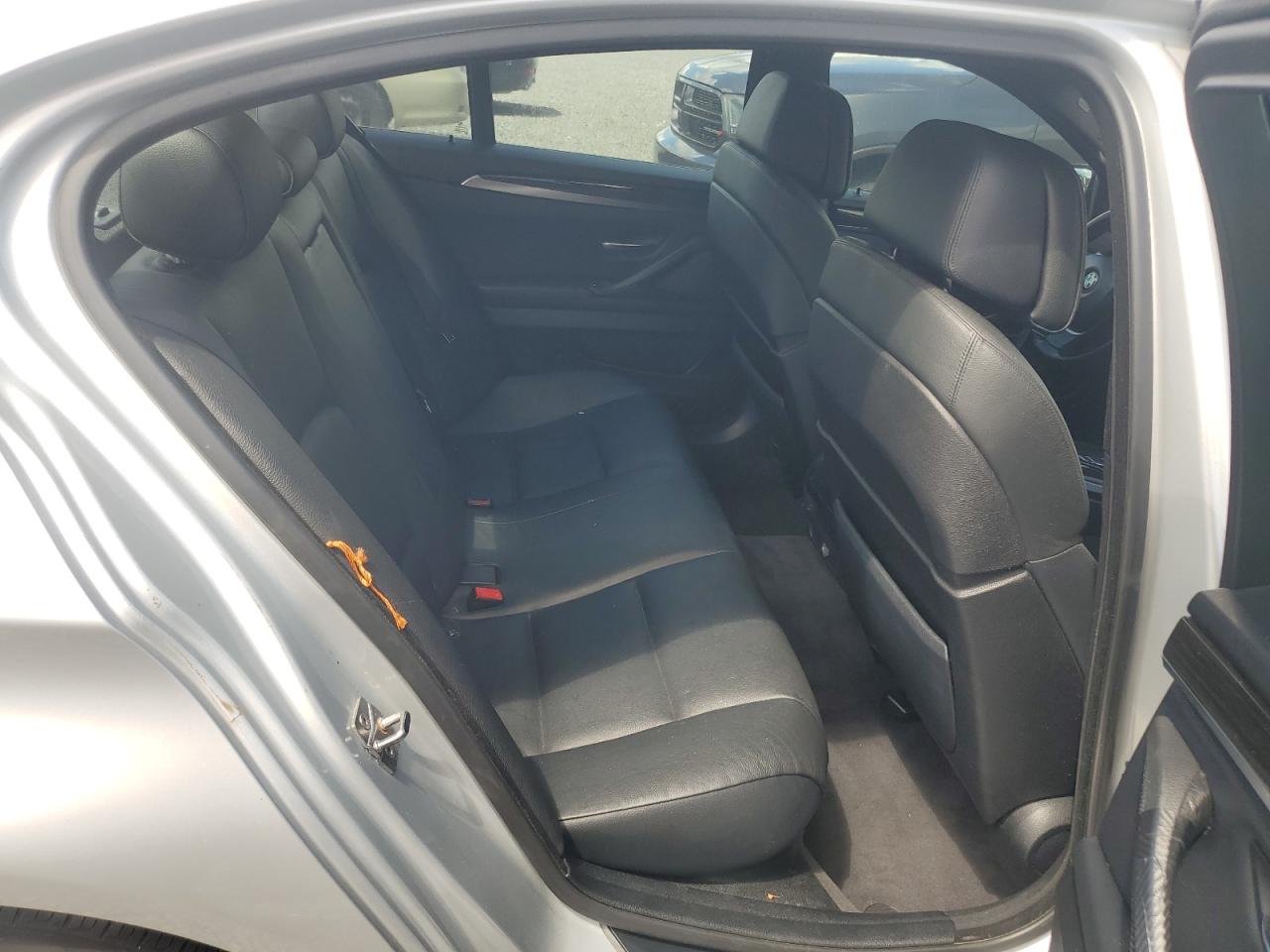 2011 Bmw 528 I Silver vin: WBAFR1C56BC260706