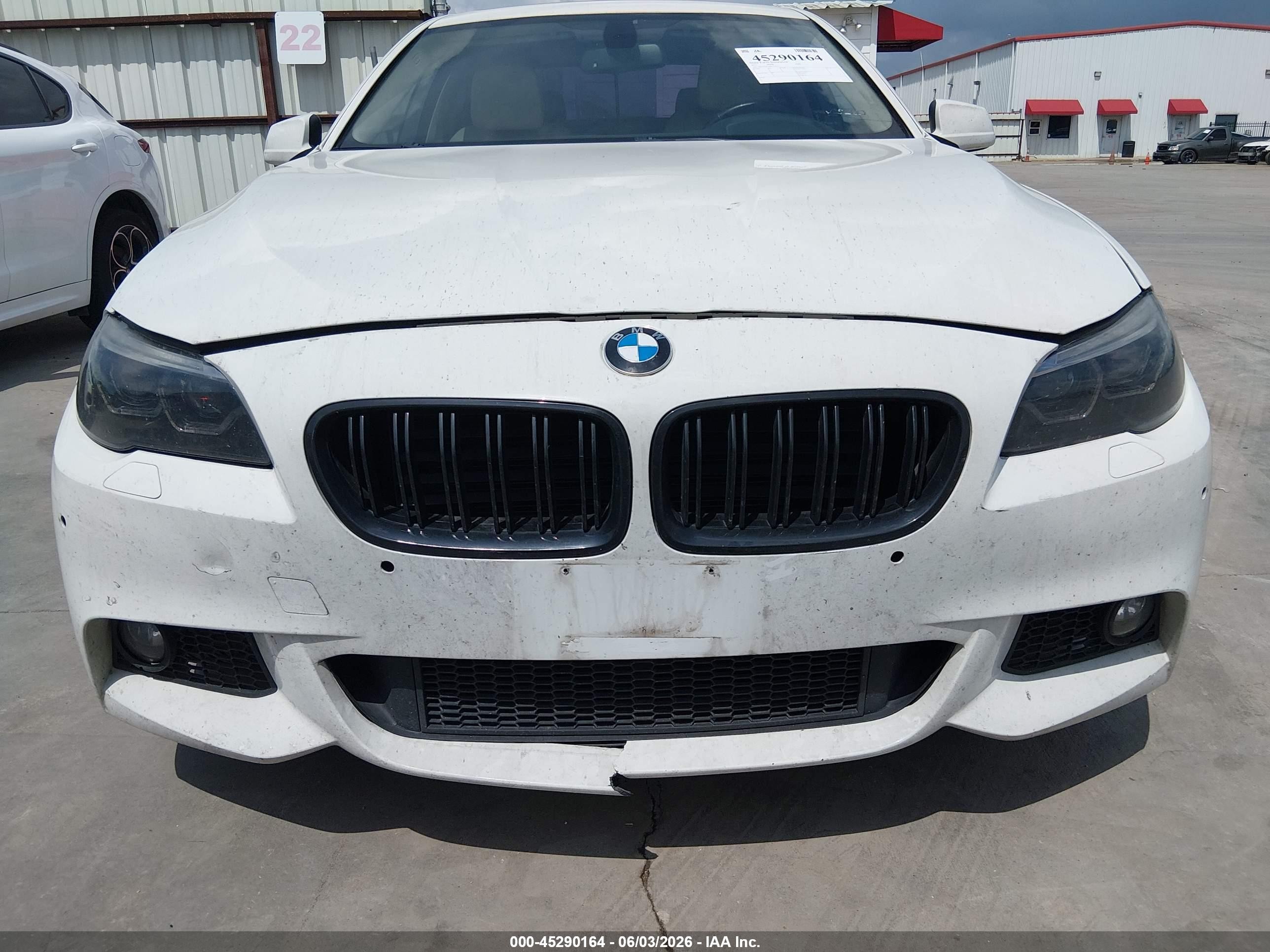 2011 Bmw 528i   White vin: WBAFR1C56BC737537