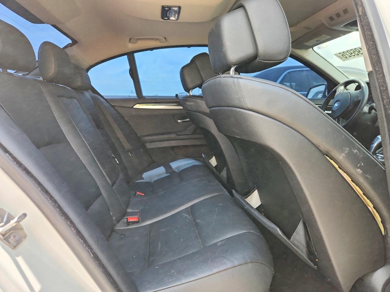 2011 Bmw 528 I White vin: WBAFR1C56BC743726