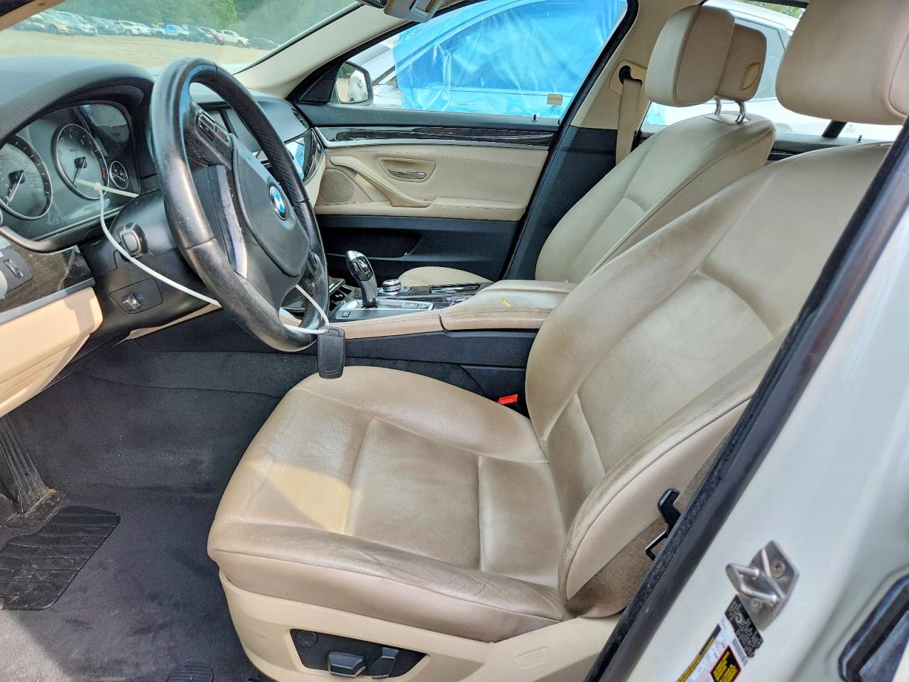 2011 Bmw 528 I White vin: WBAFR1C59BC750511