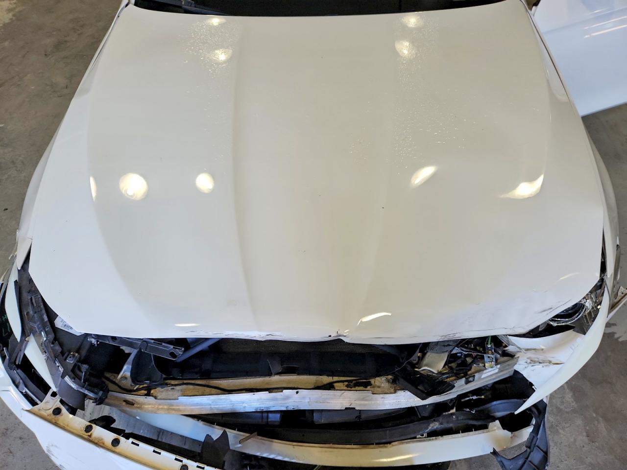 2011 Bmw 528 I White vin: WBAFR1C59BC750511