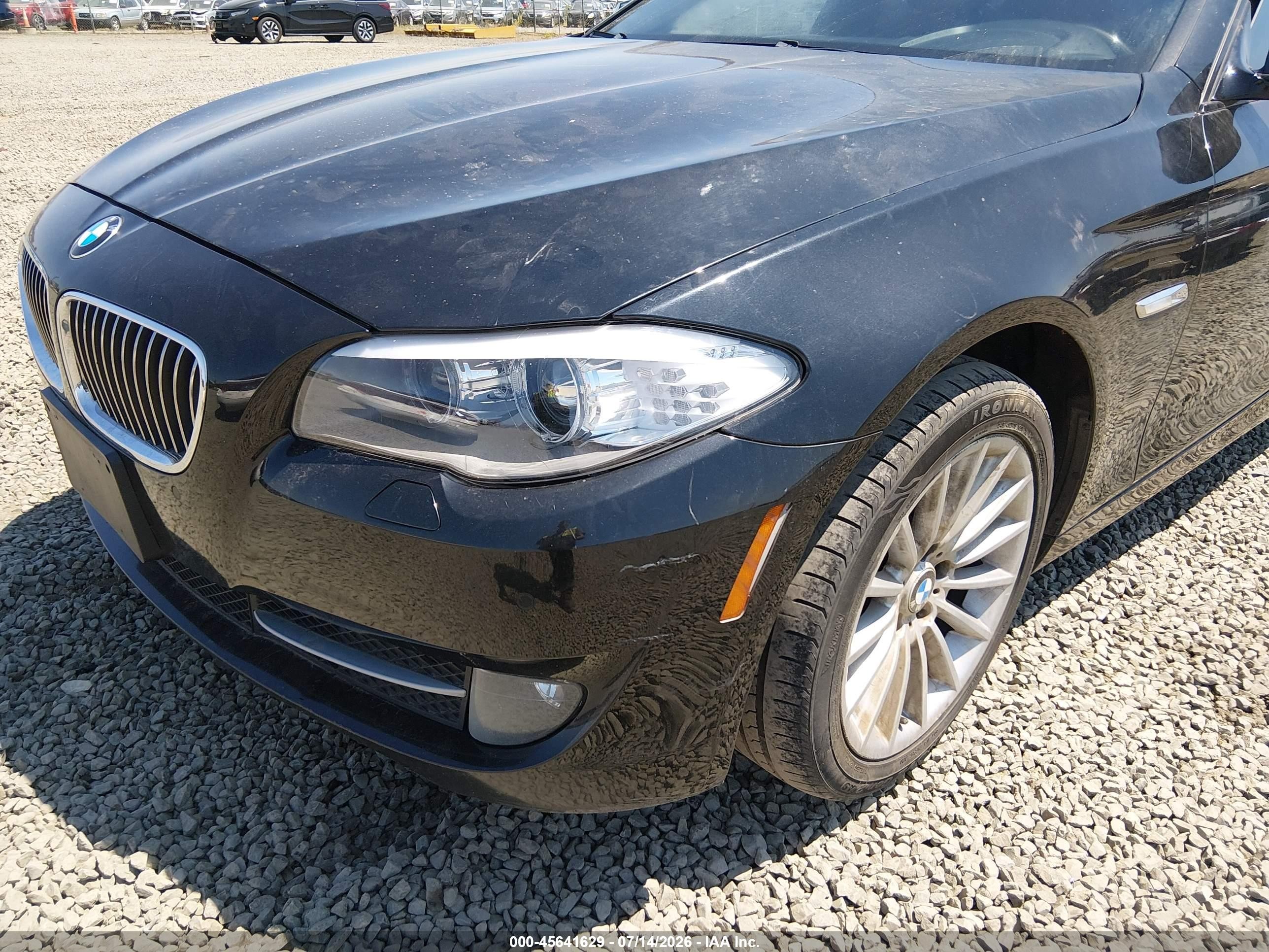 2011 Bmw 528i   Черный vin: WBAFR1C59BC750606