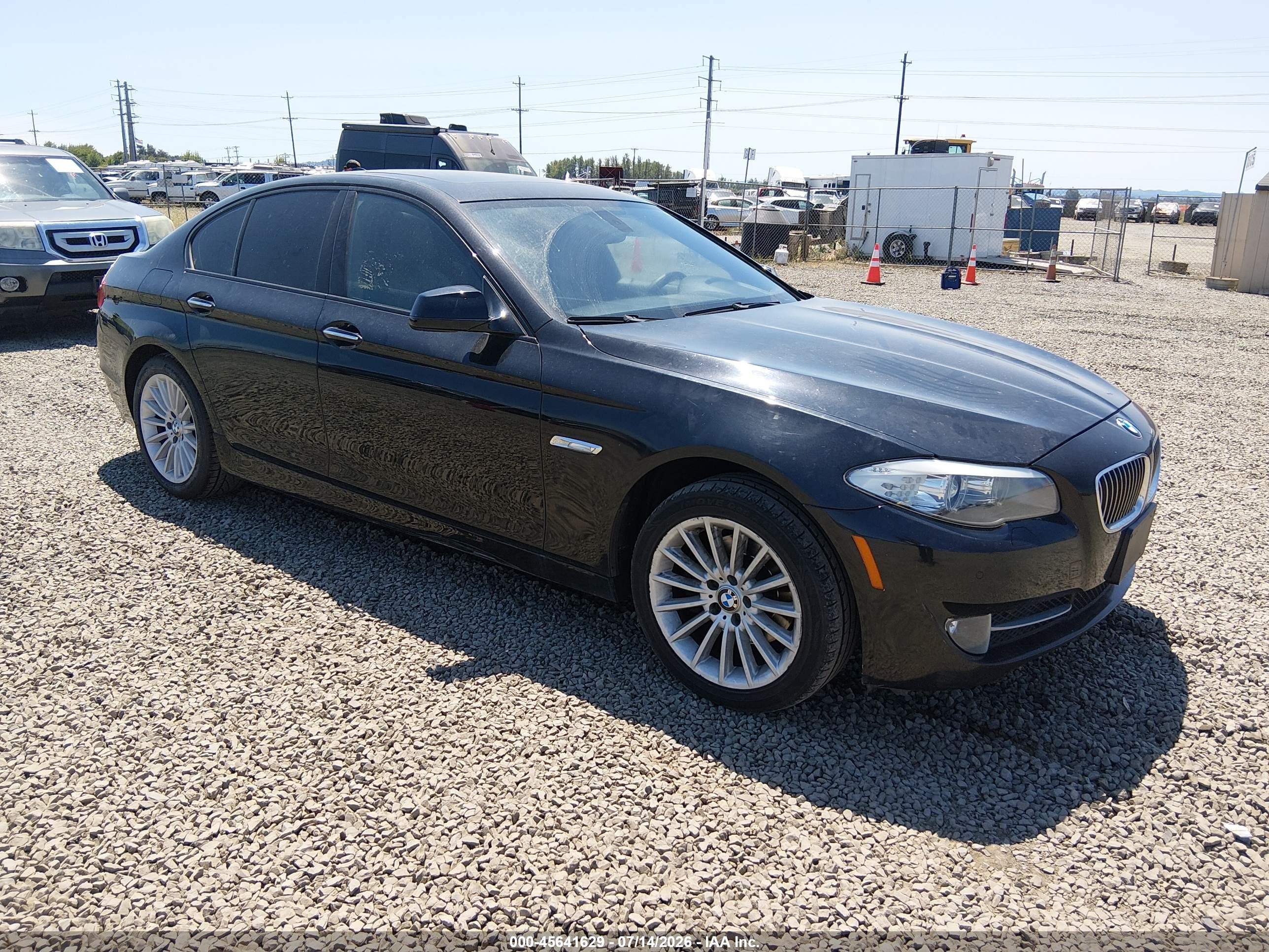2011 Bmw 528i   Черный vin: WBAFR1C59BC750606