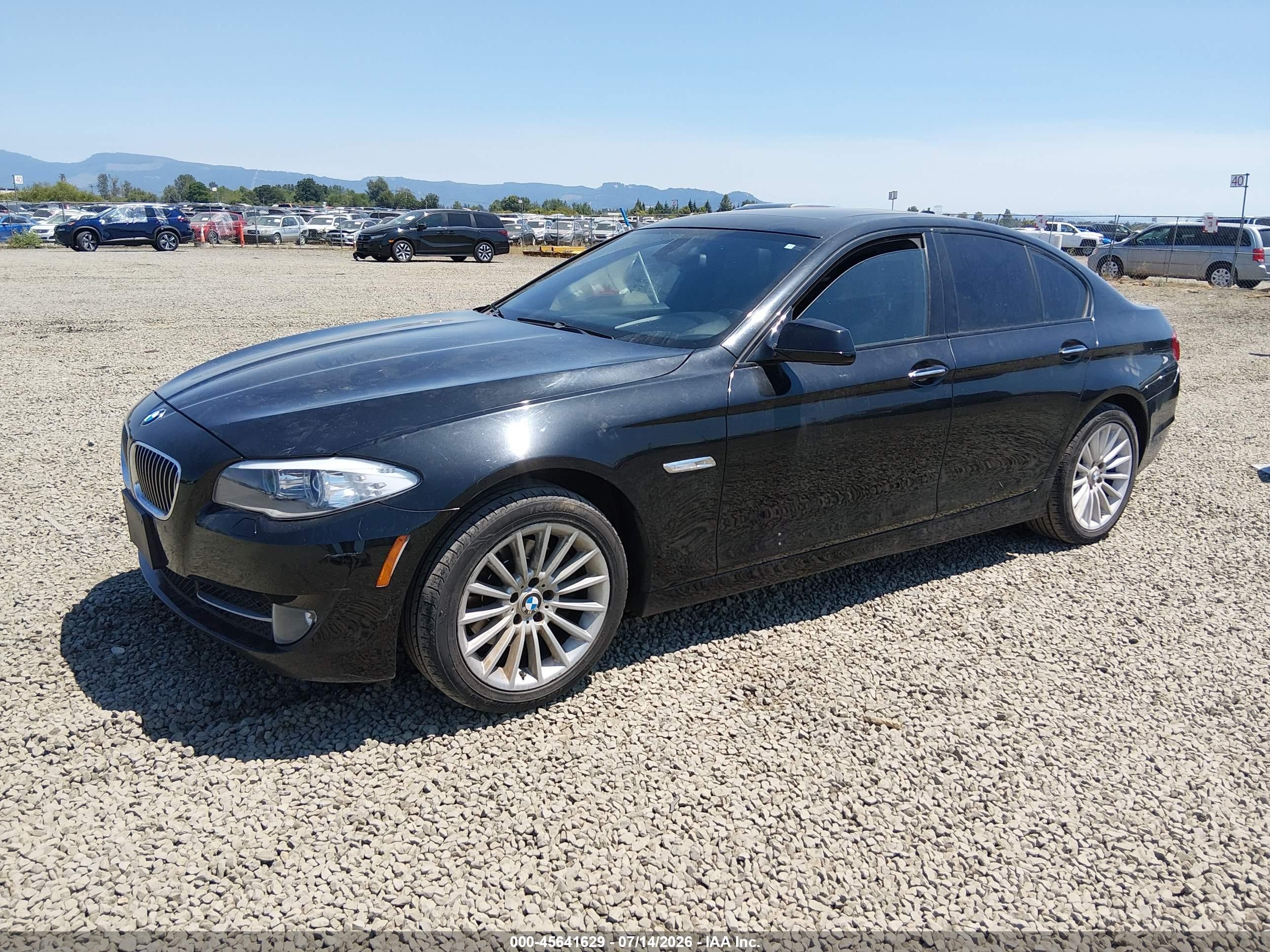 2011 Bmw 528i   Черный vin: WBAFR1C59BC750606