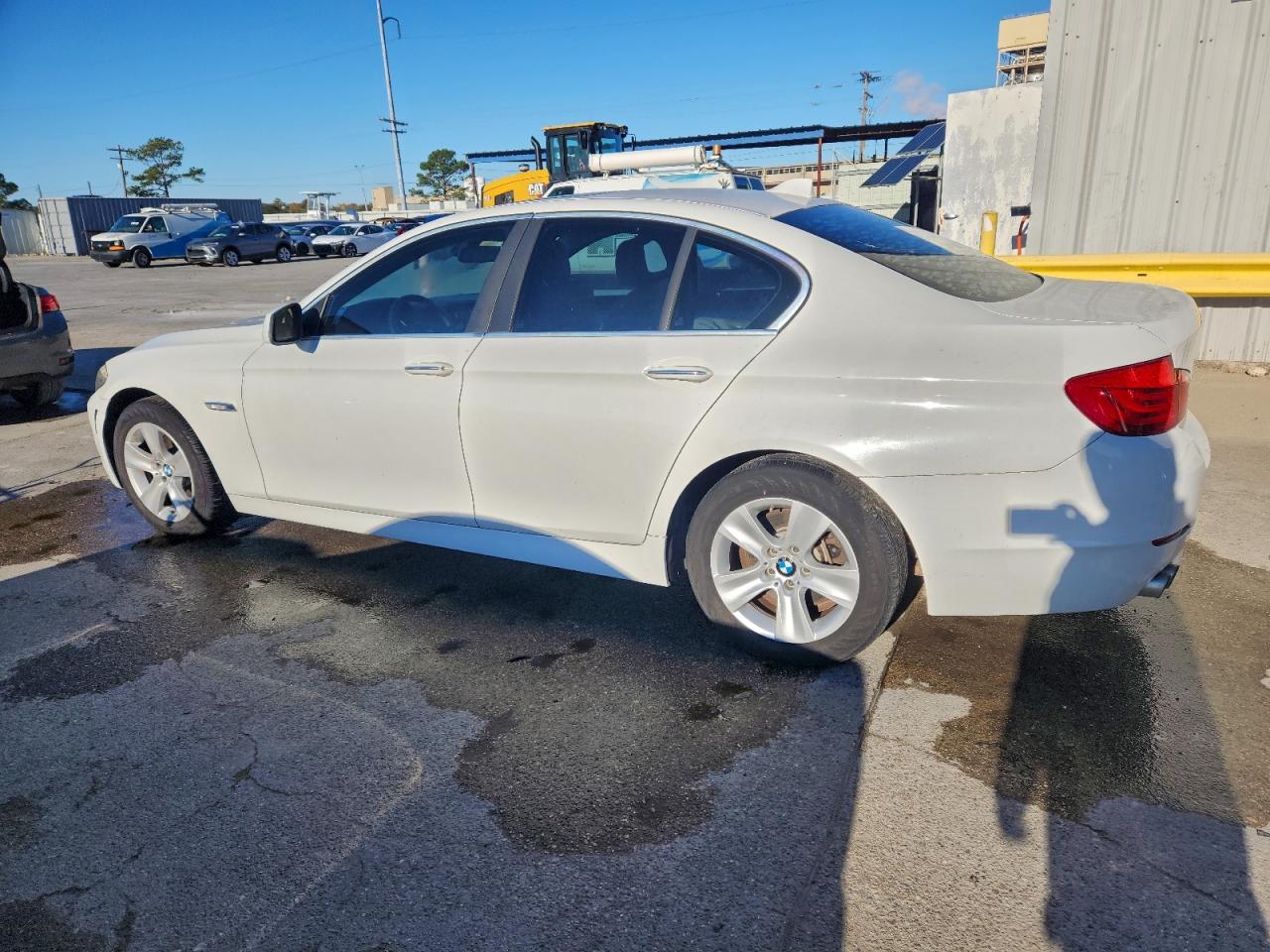 2011 Bmw 528 I White vin: WBAFR1C5XBC743521