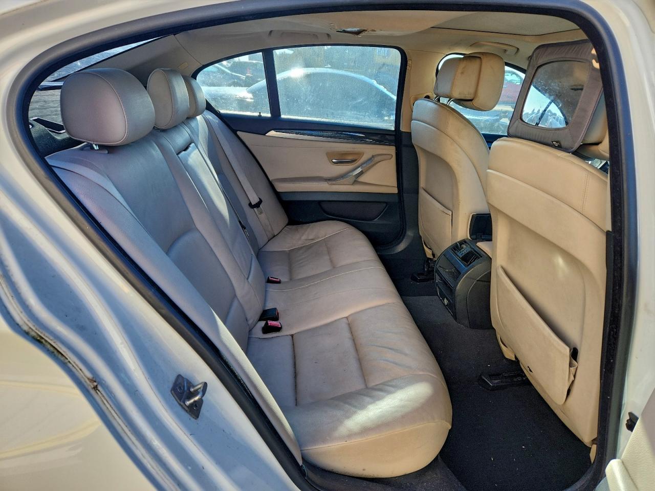 2011 Bmw 528 I White vin: WBAFR1C5XBC743521