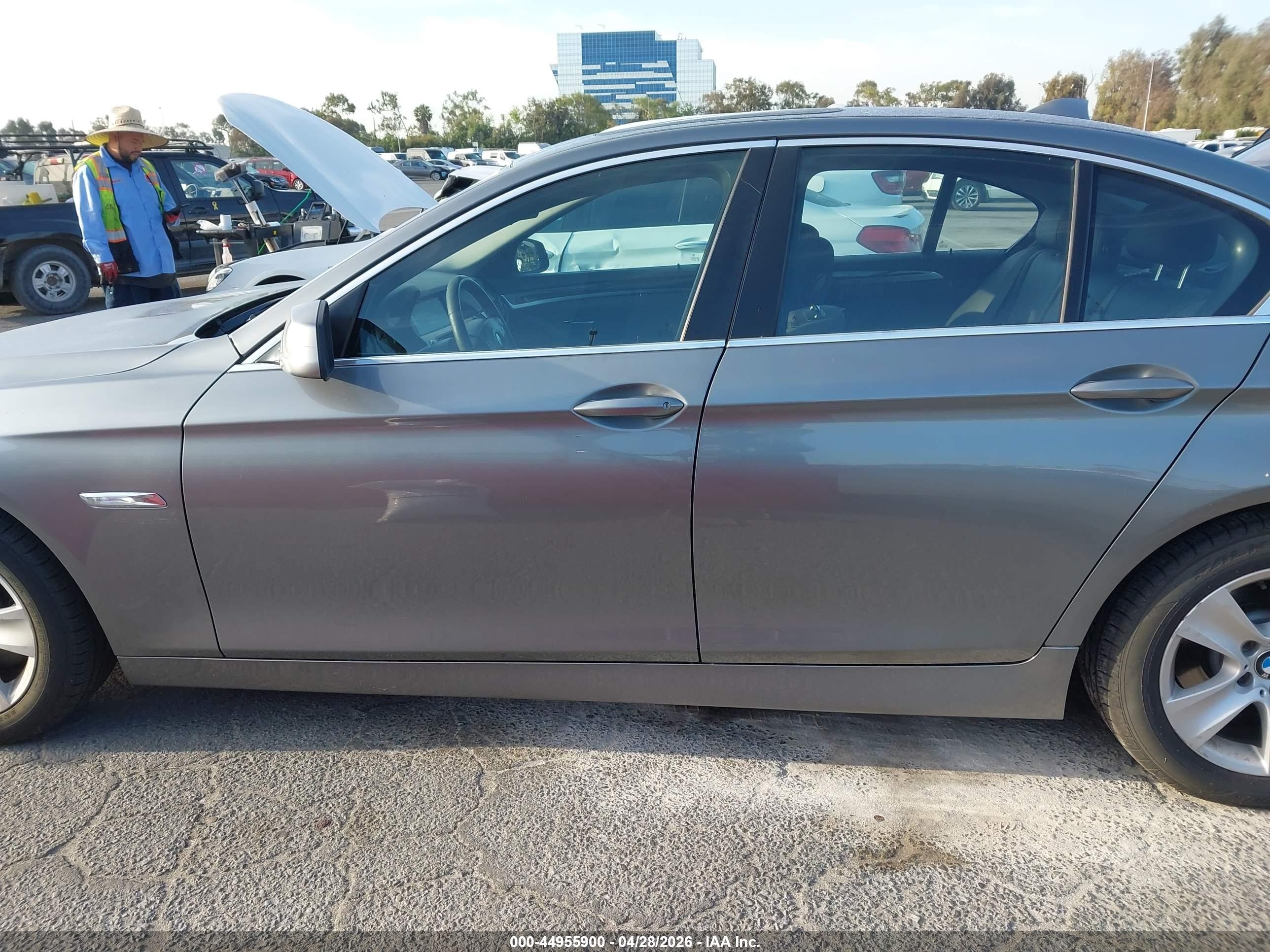 2011 Bmw 528i   Gray vin: WBAFR1C5XBC749545
