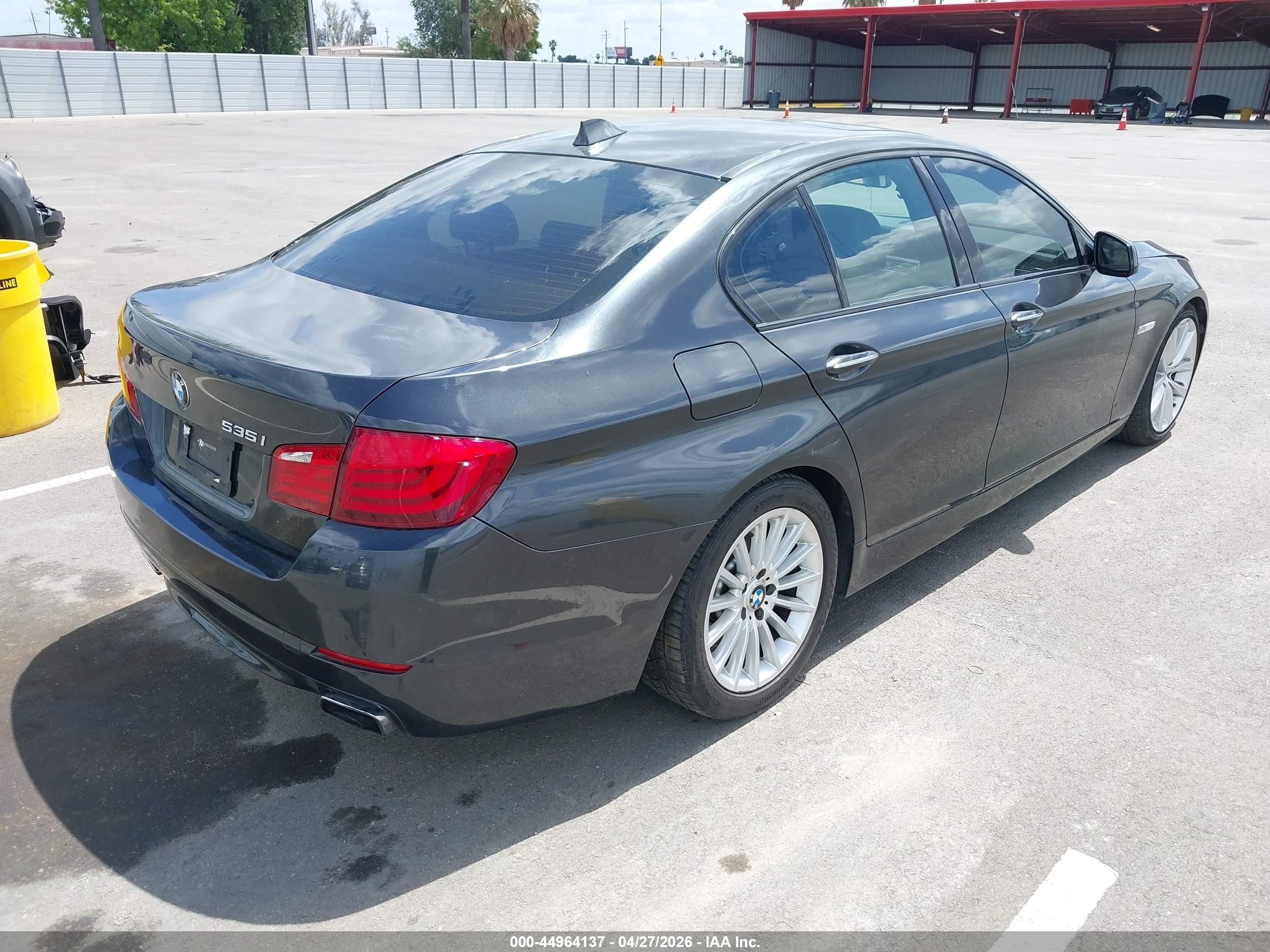 2011 Bmw 535i   Black vin: WBAFR7C50BC603786