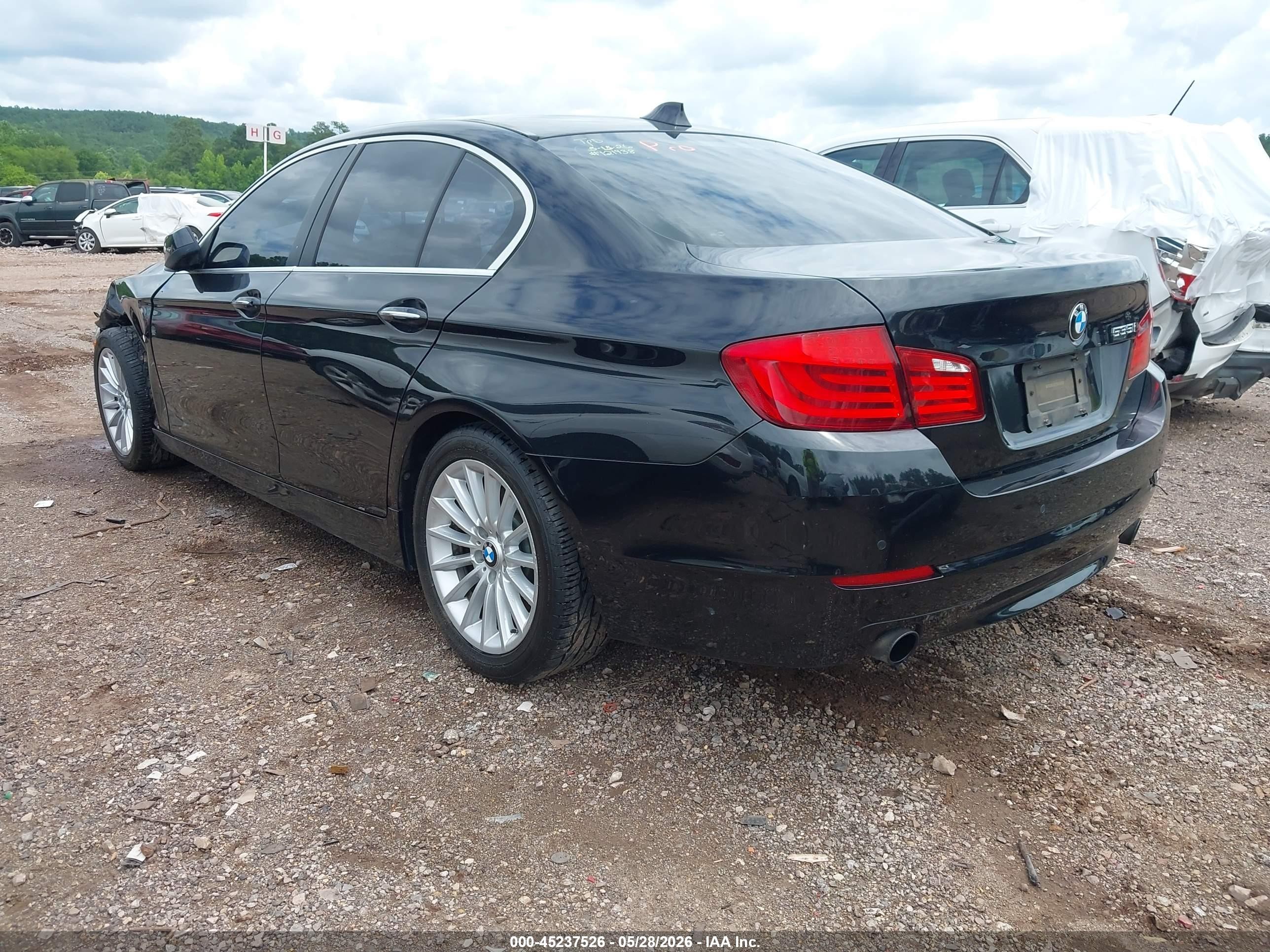 2011 Bmw 535i   Black vin: WBAFR7C50BC608938