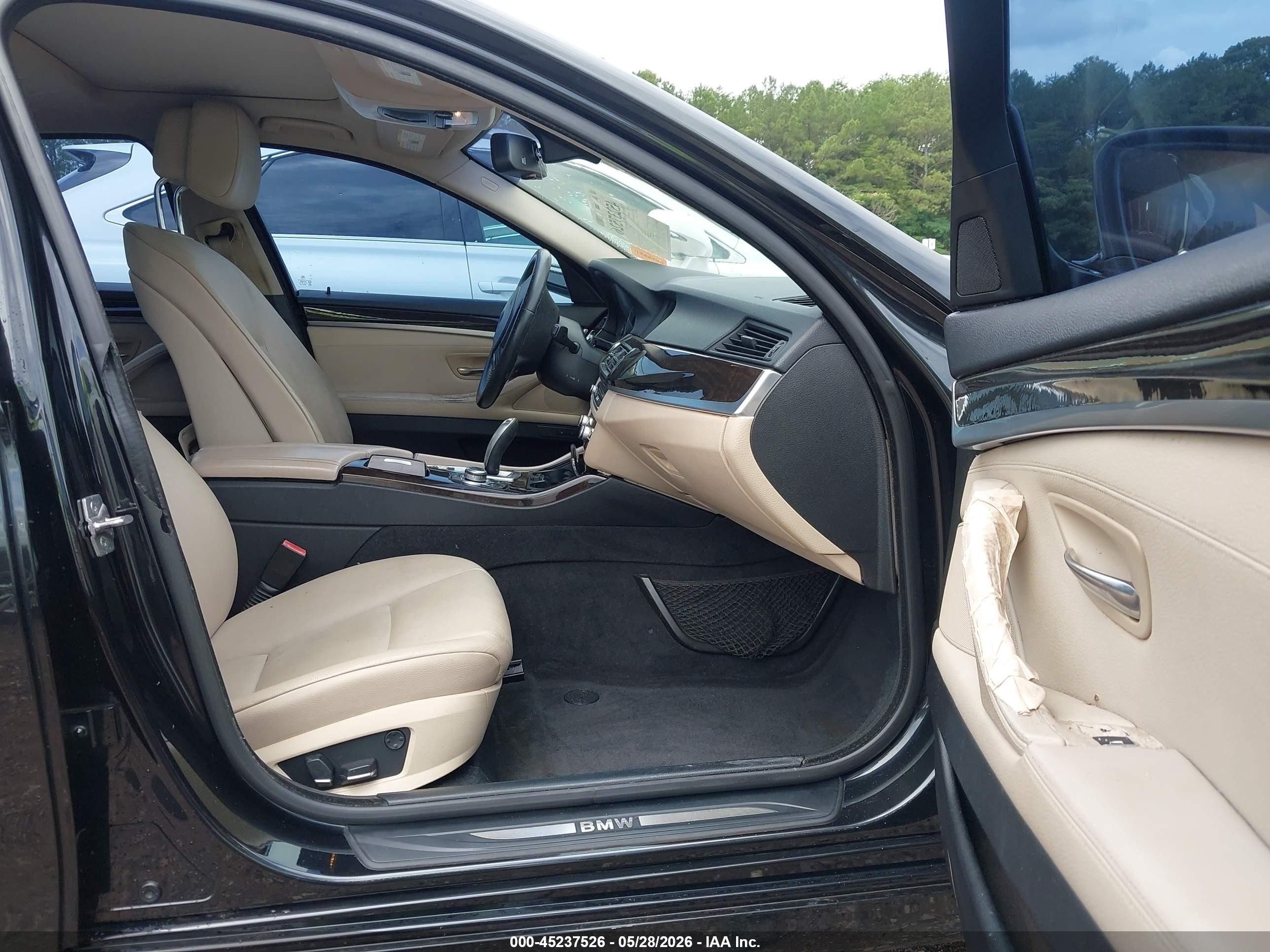 2011 Bmw 535i   Black vin: WBAFR7C50BC608938