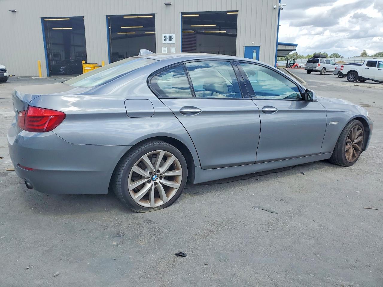 2011 Bmw 535 I Gray vin: WBAFR7C50BC807343