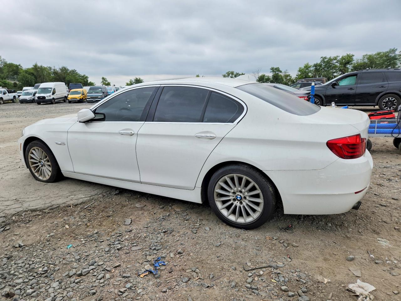 2013 Bmw 535 I White vin: WBAFR7C50DC818264