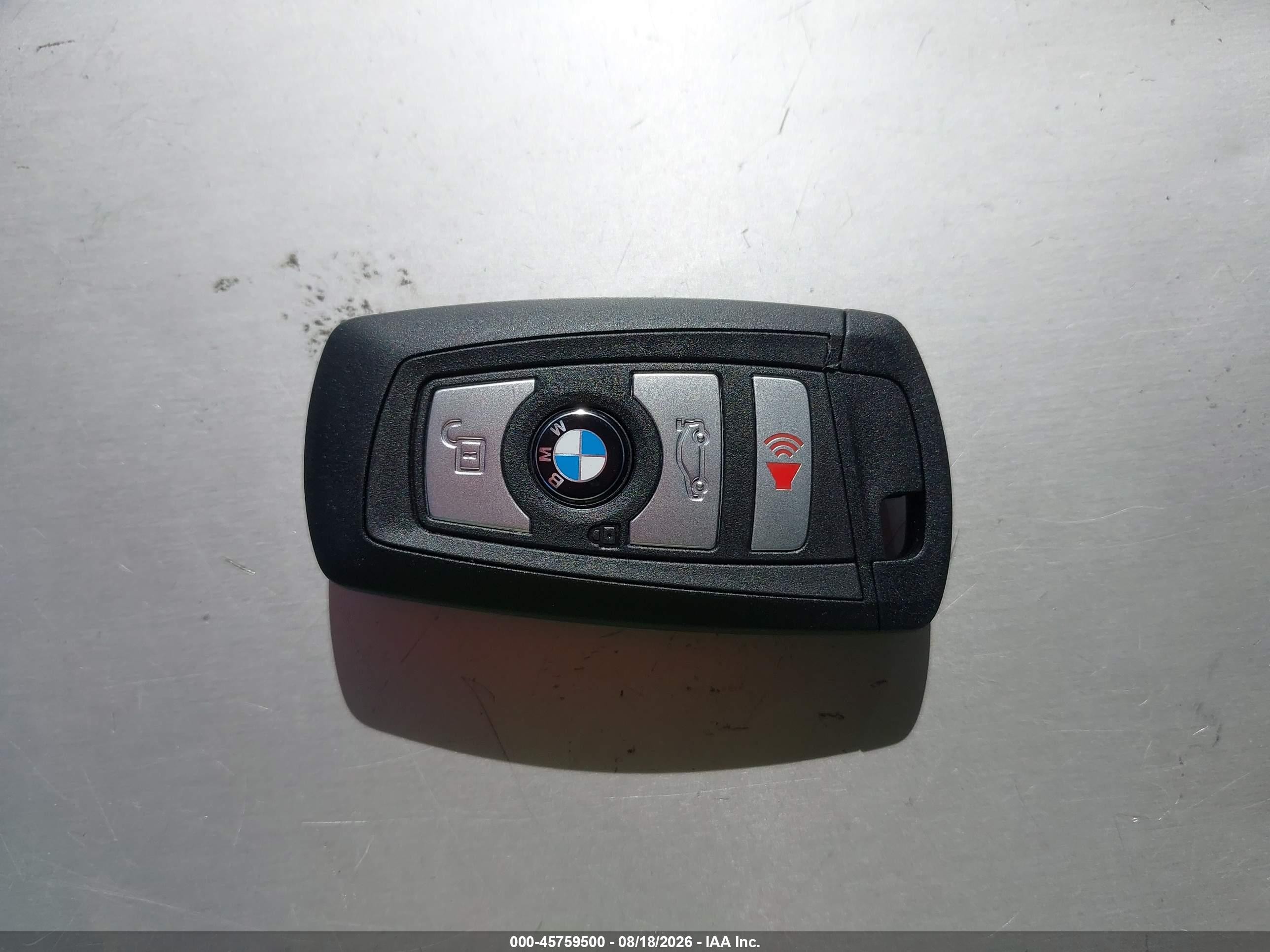 2012 Bmw 535i Белый vin: WBAFR7C51CC810012