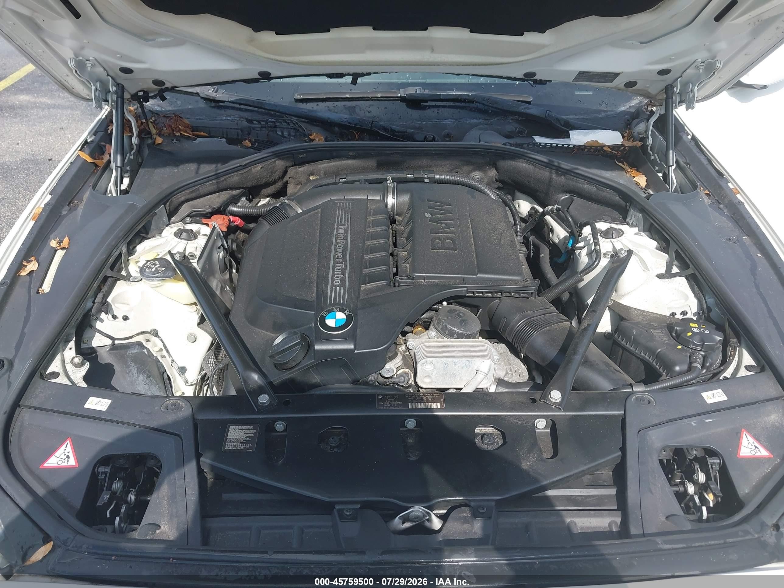 2012 Bmw 535i Белый vin: WBAFR7C51CC810012