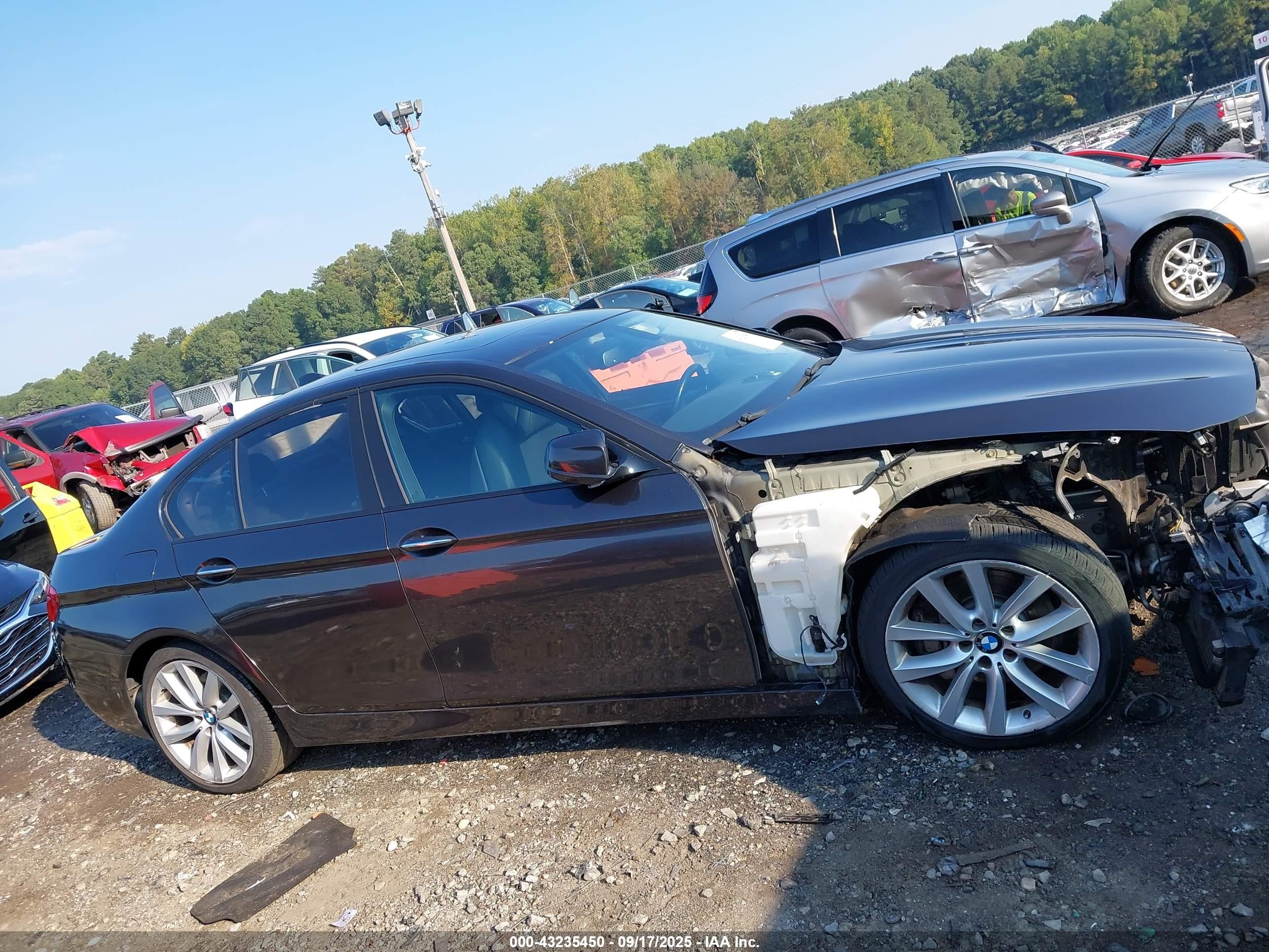 2011 Bmw 535i   Black vin: WBAFR7C52BC605443