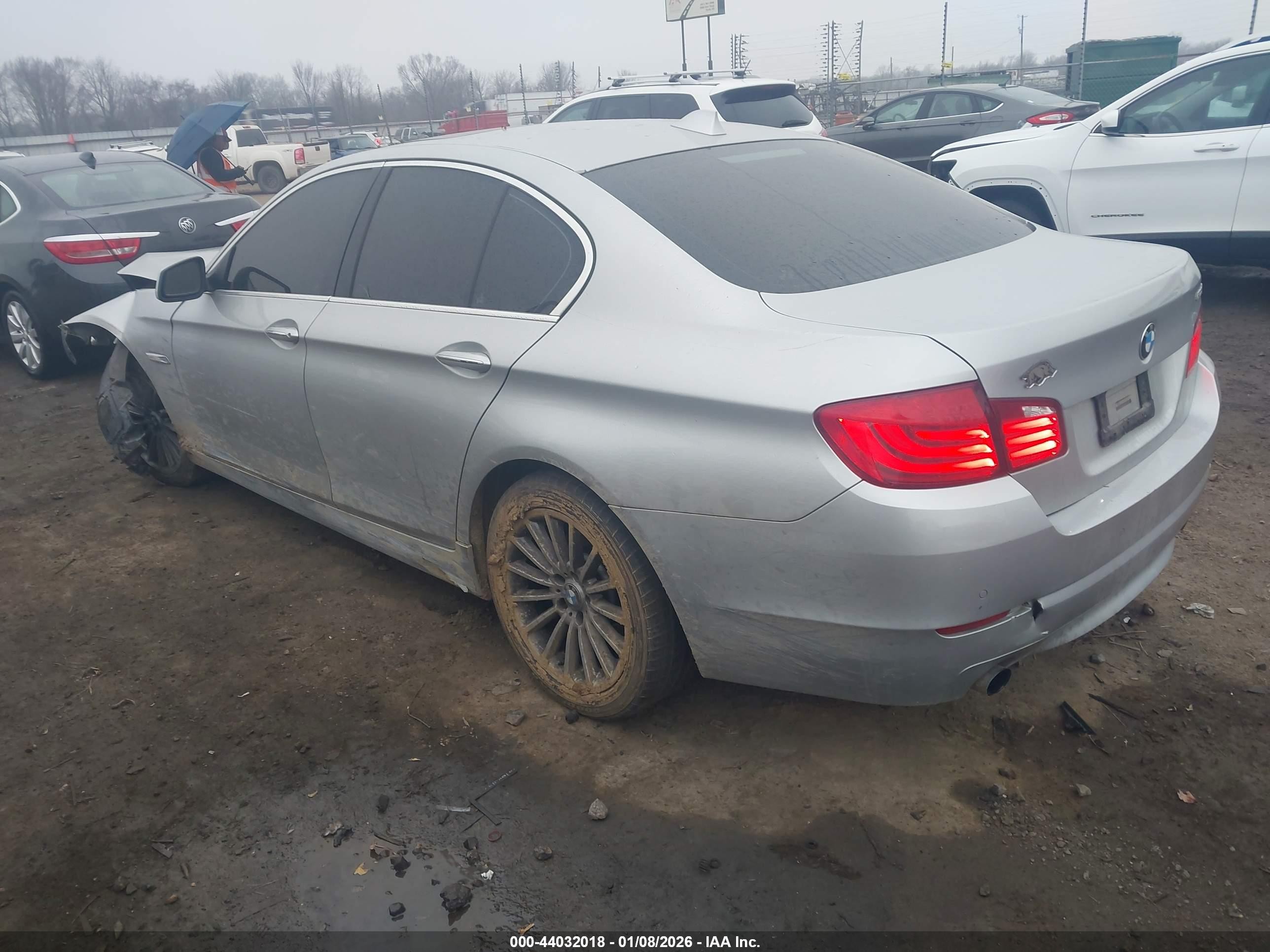 2011 Bmw 535i   Silver vin: WBAFR7C52BC607127
