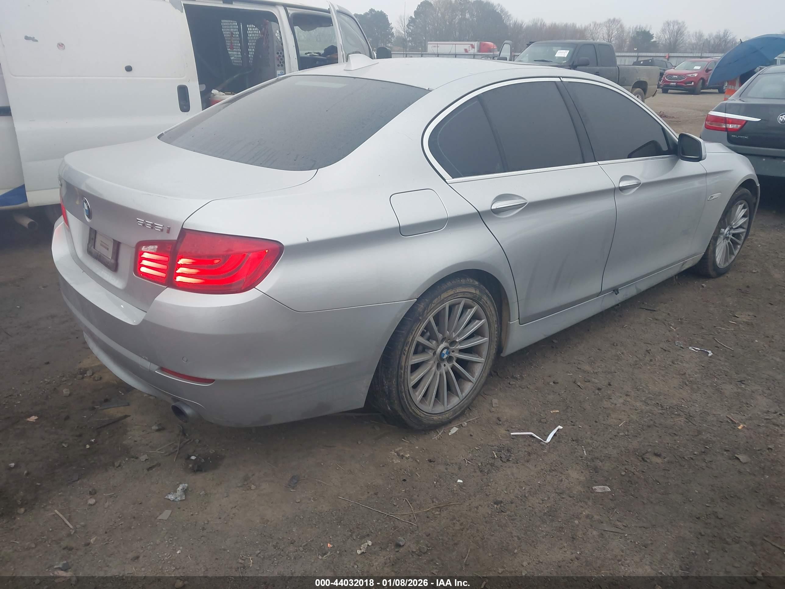 2011 Bmw 535i   Silver vin: WBAFR7C52BC607127