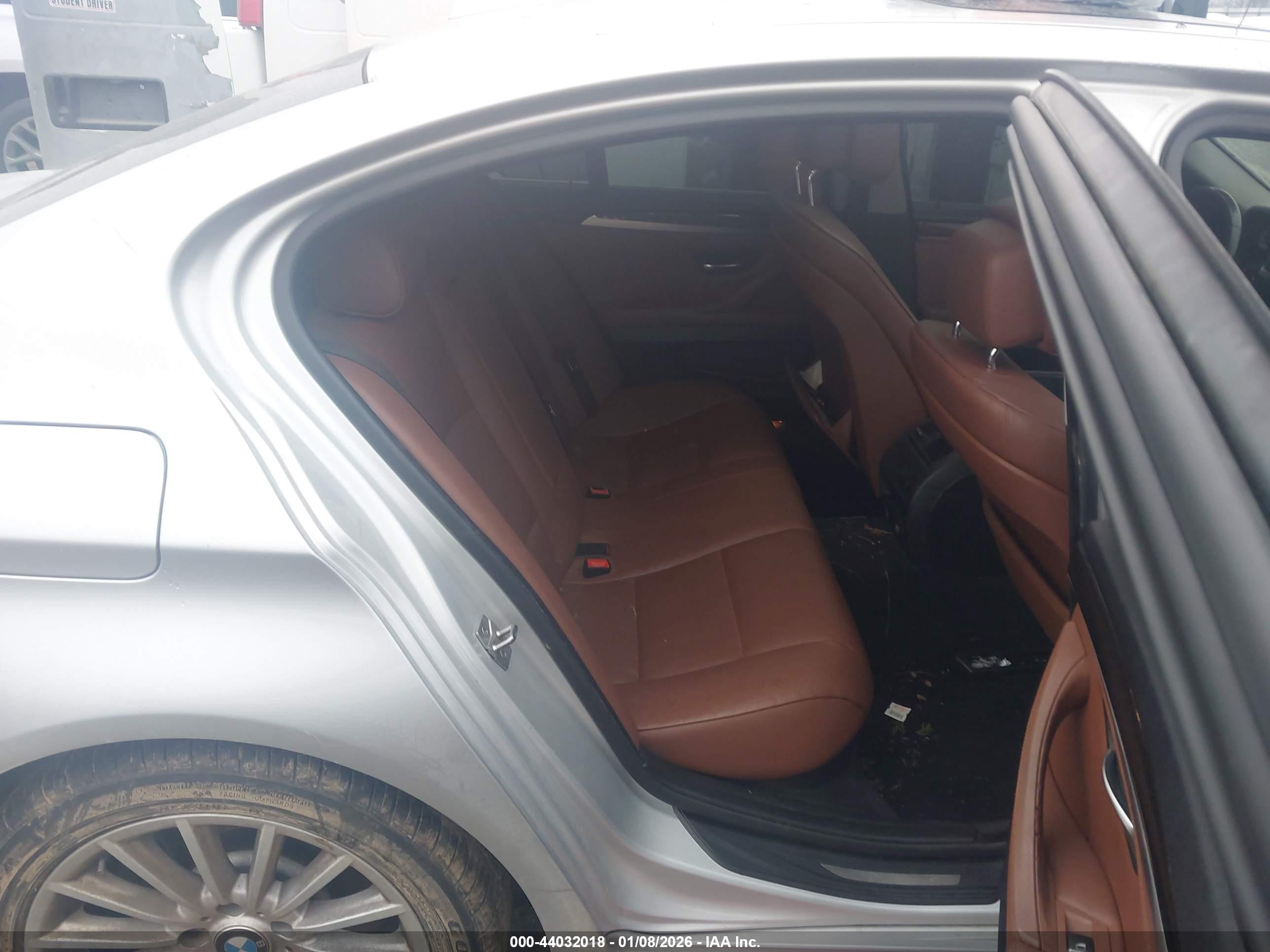 2011 Bmw 535i   Silver vin: WBAFR7C52BC607127