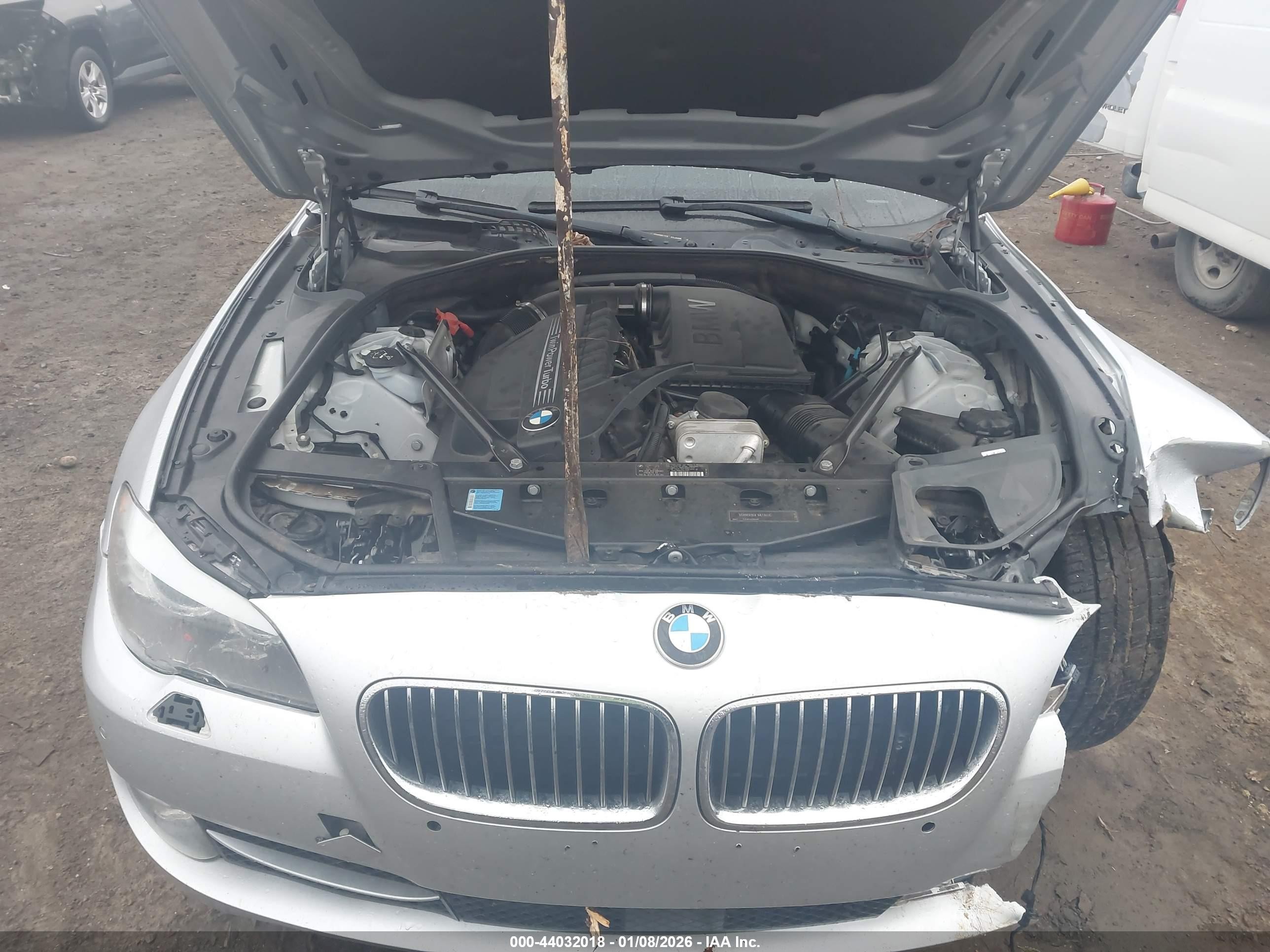 2011 Bmw 535i   Silver vin: WBAFR7C52BC607127