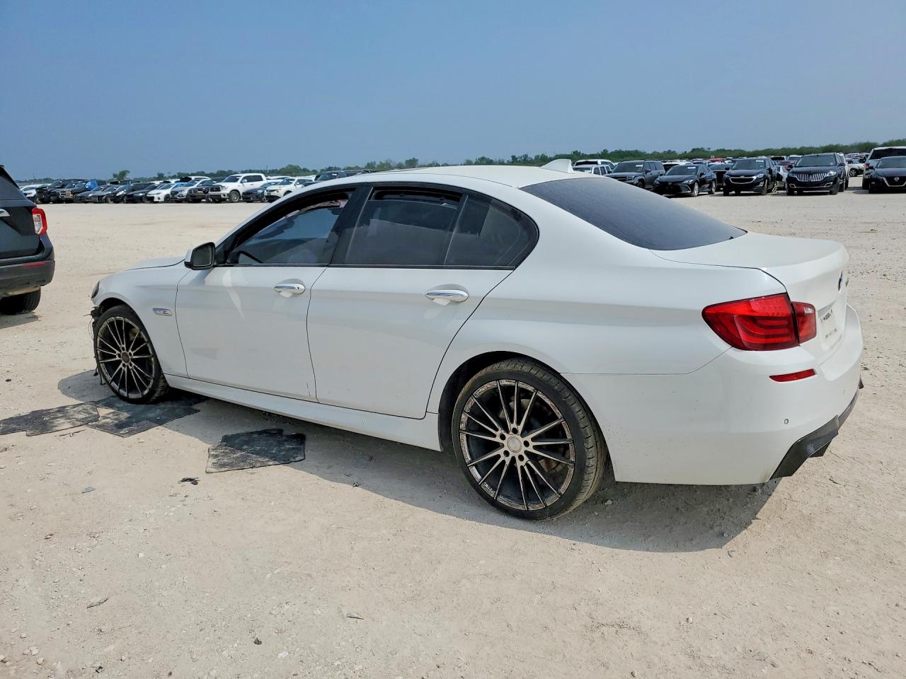 2011 Bmw 535 I White vin: WBAFR7C52BC803570