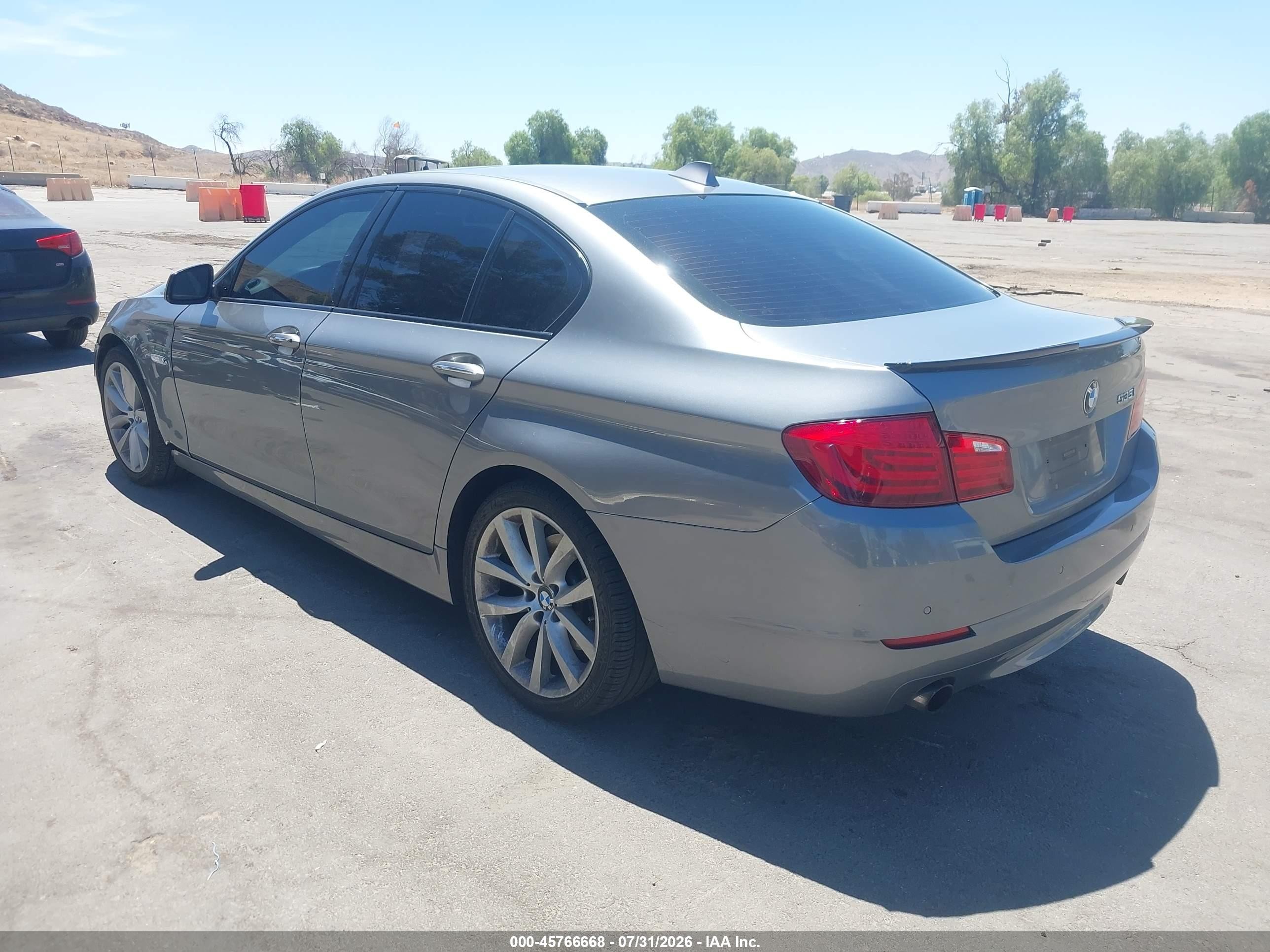 2012 Bmw 535i   Silver vin: WBAFR7C52CC811122