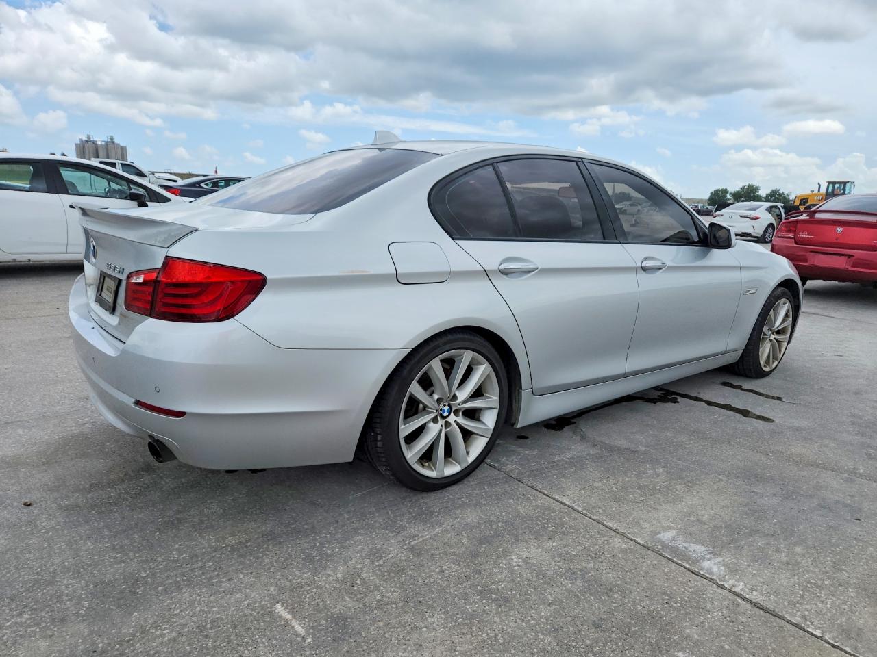 2012 Bmw 535 I Silver vin: WBAFR7C52CC815235