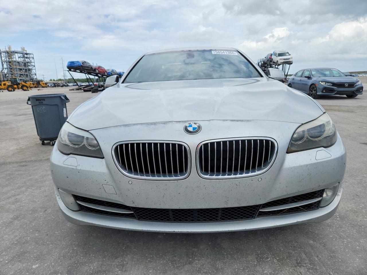 2012 Bmw 535 I Silver vin: WBAFR7C52CC815235