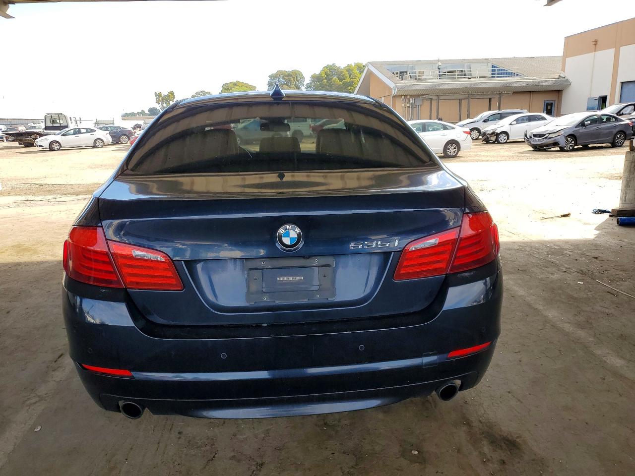 2011 Bmw 535 I Blue vin: WBAFR7C53BC605449