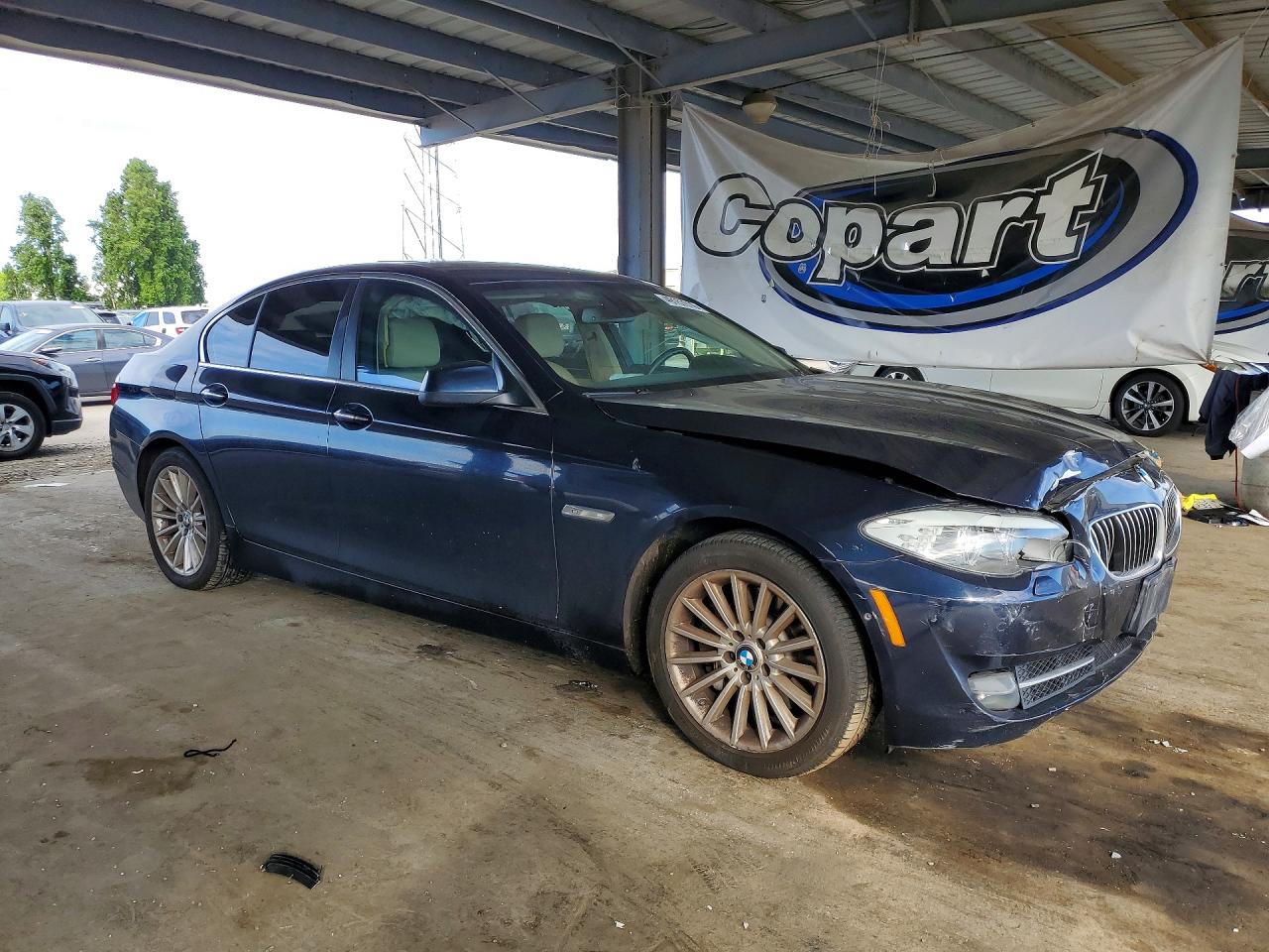 2011 Bmw 535 I Blue vin: WBAFR7C53BC605449