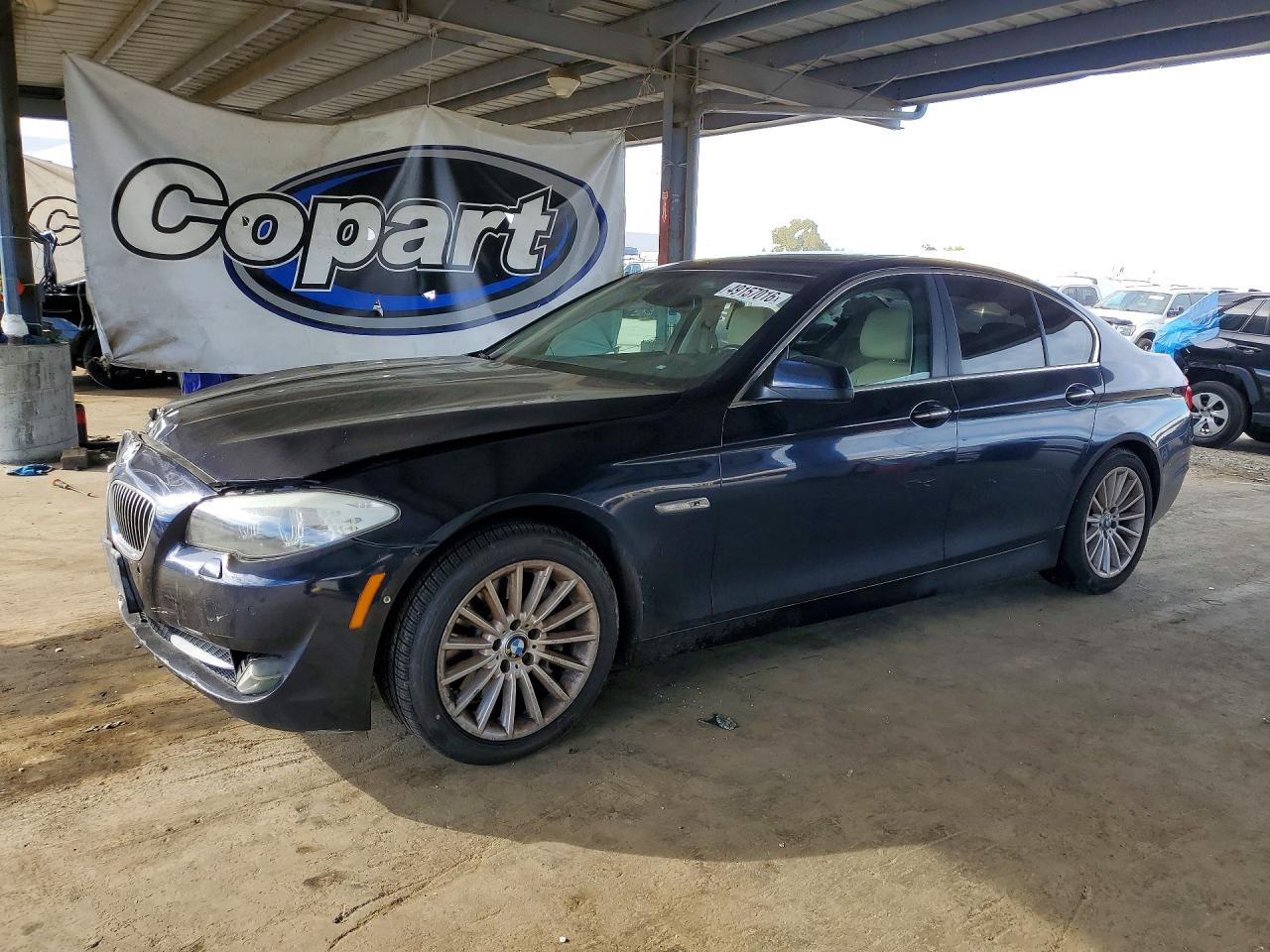 2011 Bmw 535 I Blue vin: WBAFR7C53BC605449