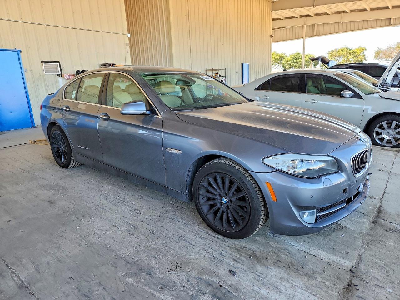 2011 Bmw 535 I Gray vin: WBAFR7C54BC604455
