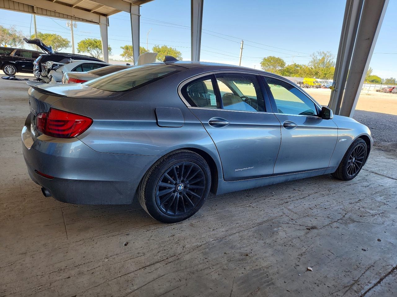 2011 Bmw 535 I Gray vin: WBAFR7C54BC604455