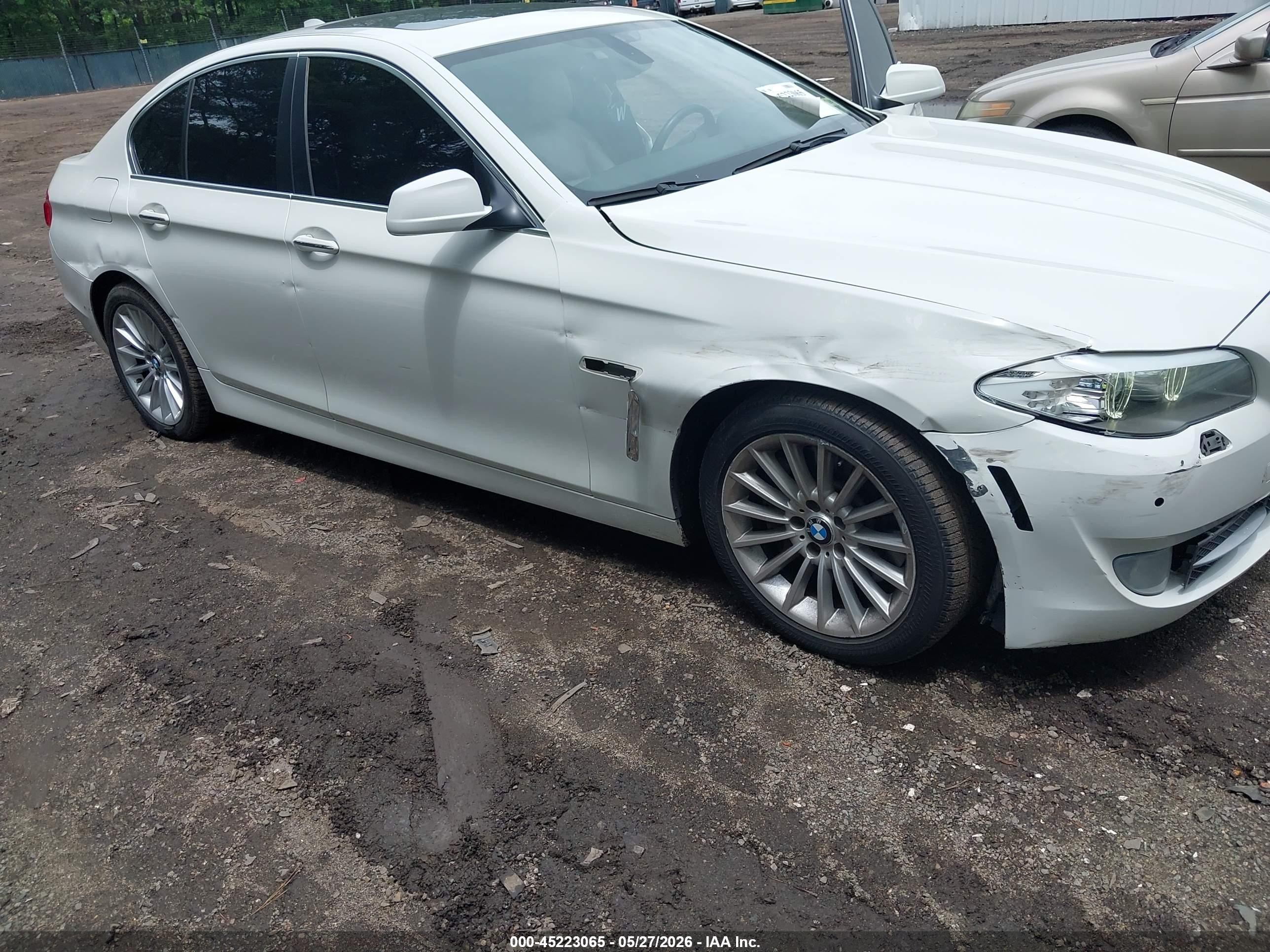 2011 Bmw 535i White vin: WBAFR7C54BC807359